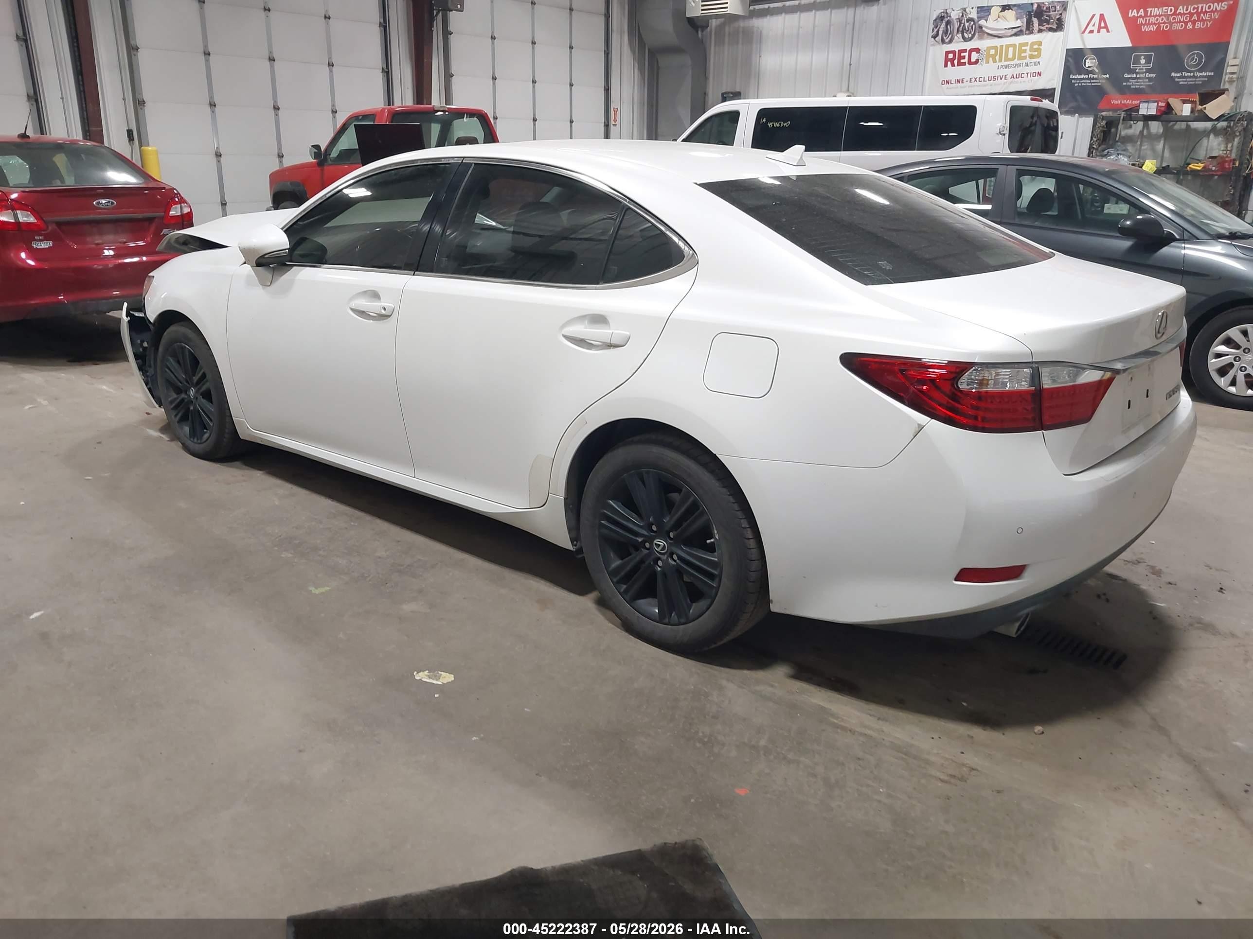 2014 Lexus Es 350   Белый vin: JTHBK1GG9E2136455