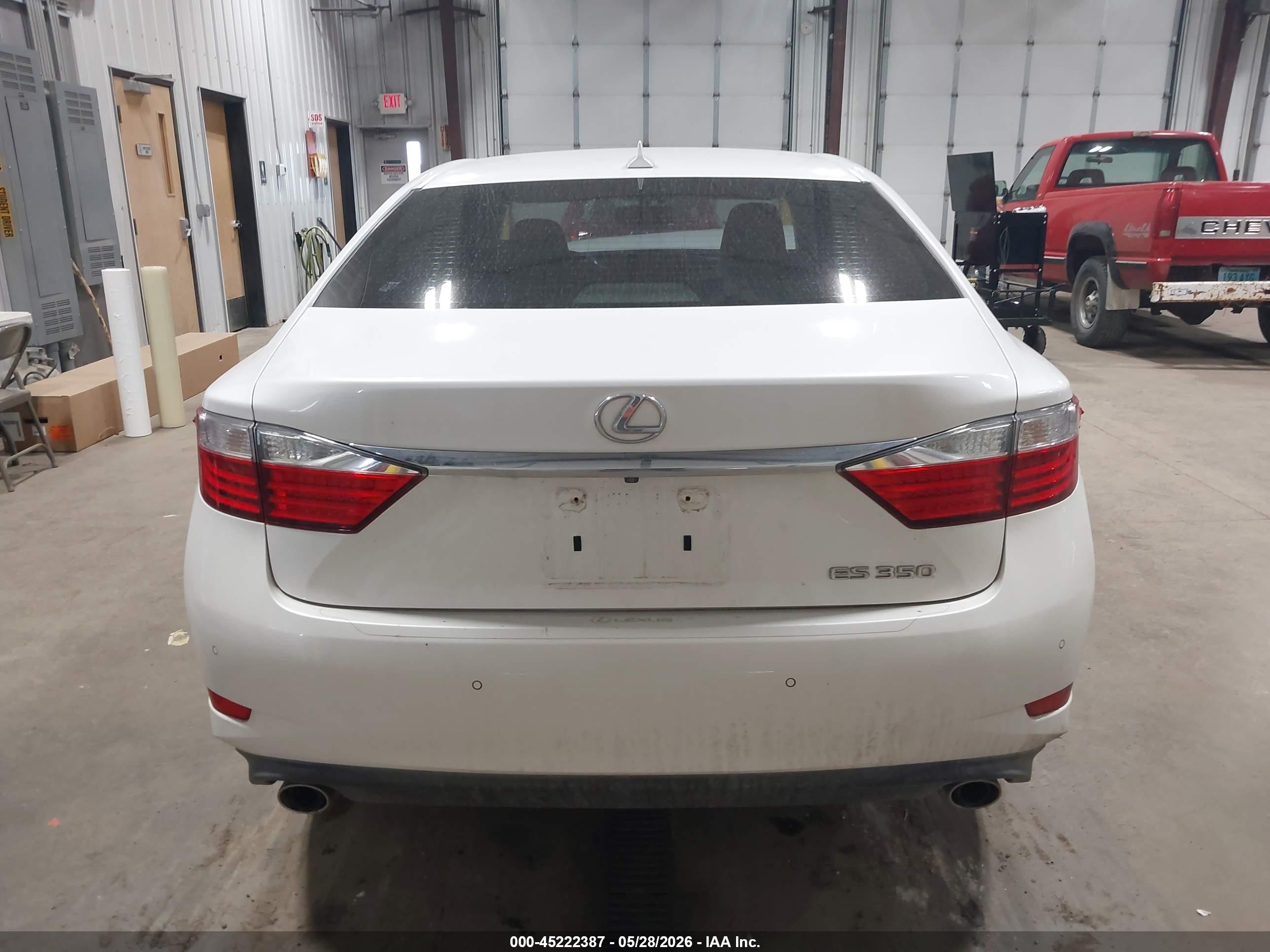 2014 Lexus Es 350   Белый vin: JTHBK1GG9E2136455