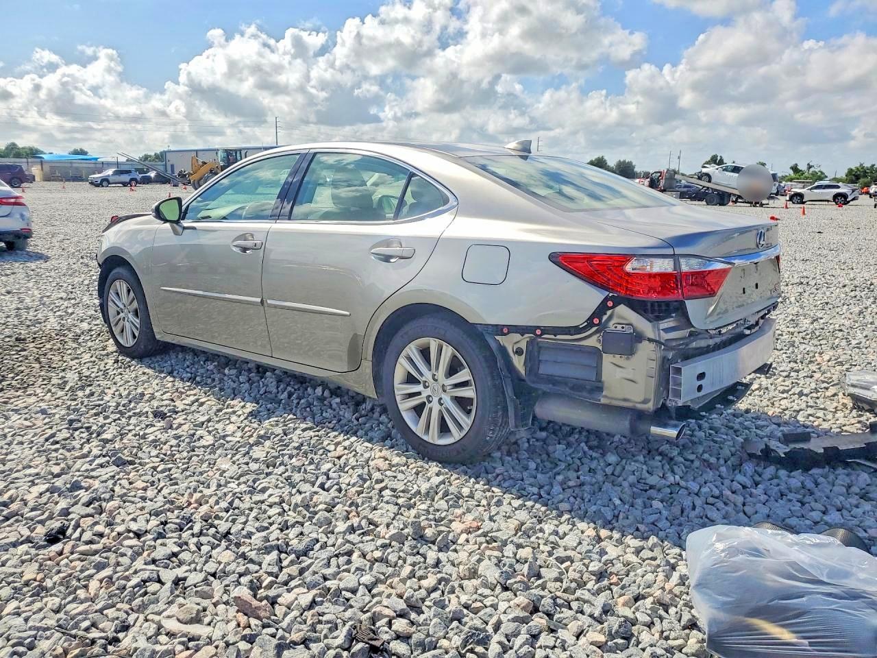 2015 Lexus Es 350 Base Silver vin: JTHBK1GG9F2153418