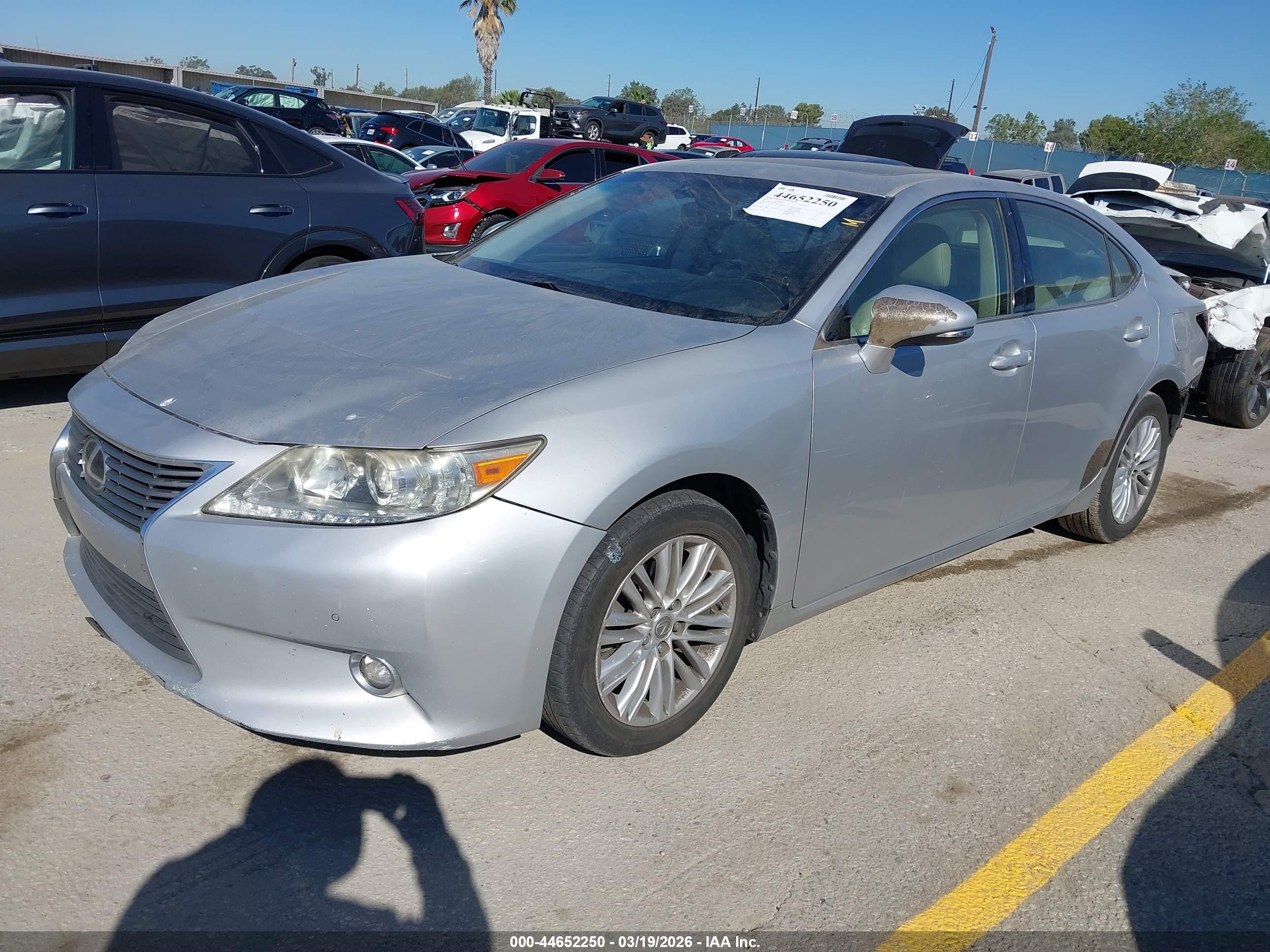 2015 Lexus Es 350   Silver vin: JTHBK1GG9F2154830