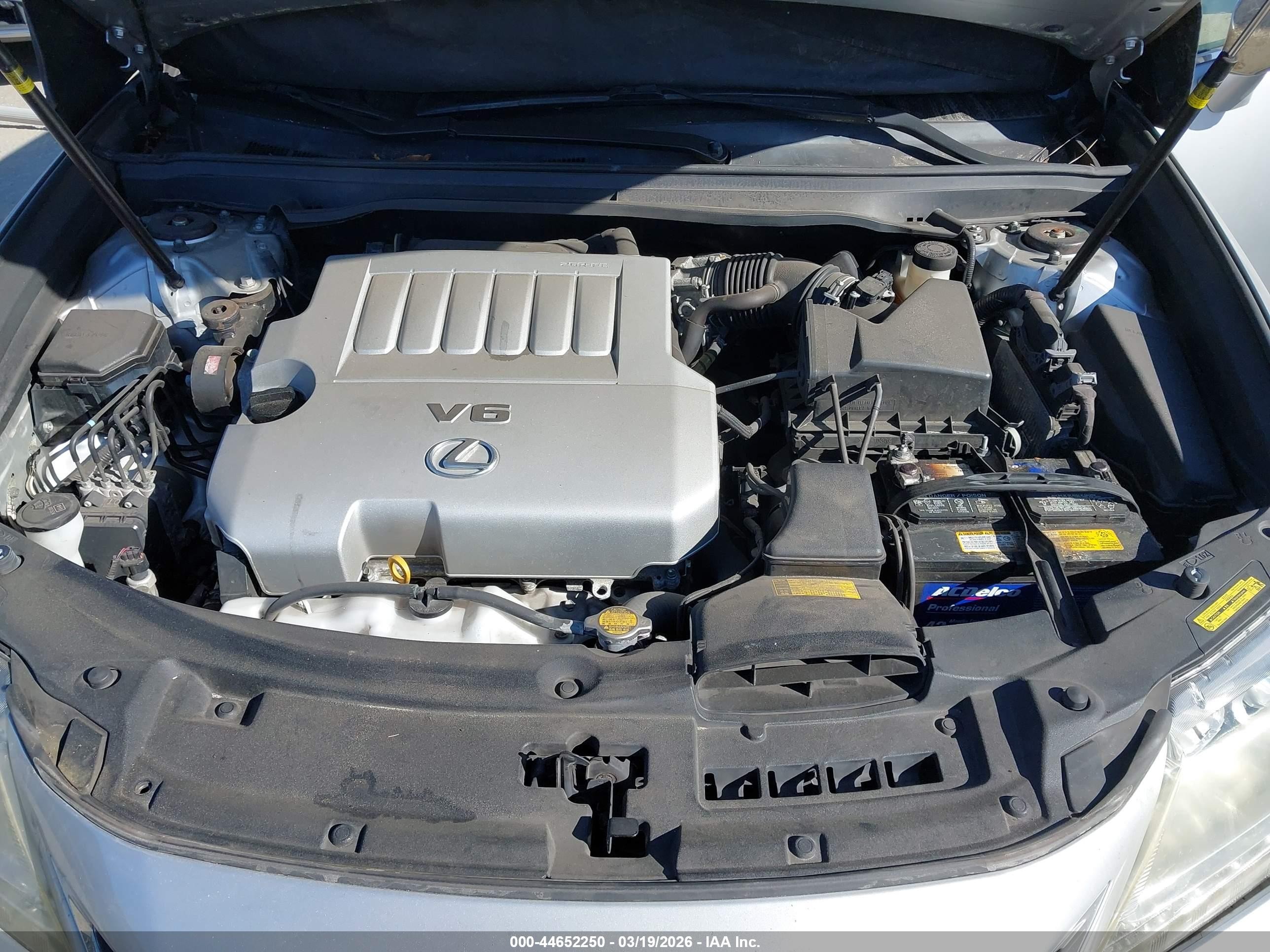 2015 Lexus Es 350   Silver vin: JTHBK1GG9F2154830