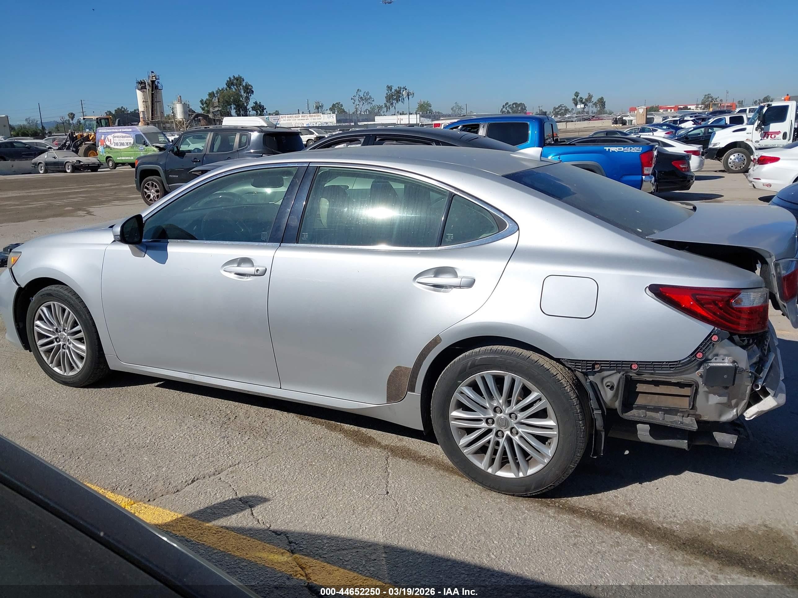 2015 Lexus Es 350   Silver vin: JTHBK1GG9F2154830