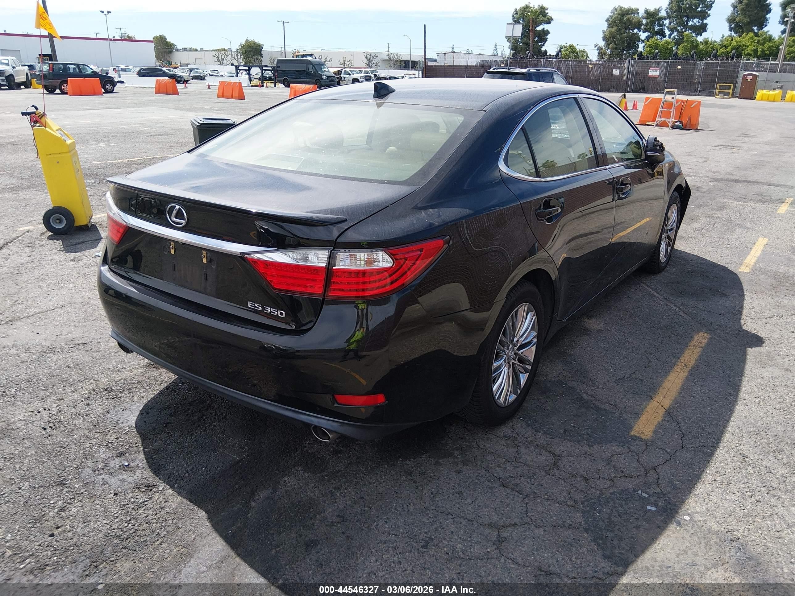 2015 Lexus Es 350   Black vin: JTHBK1GG9F2158974