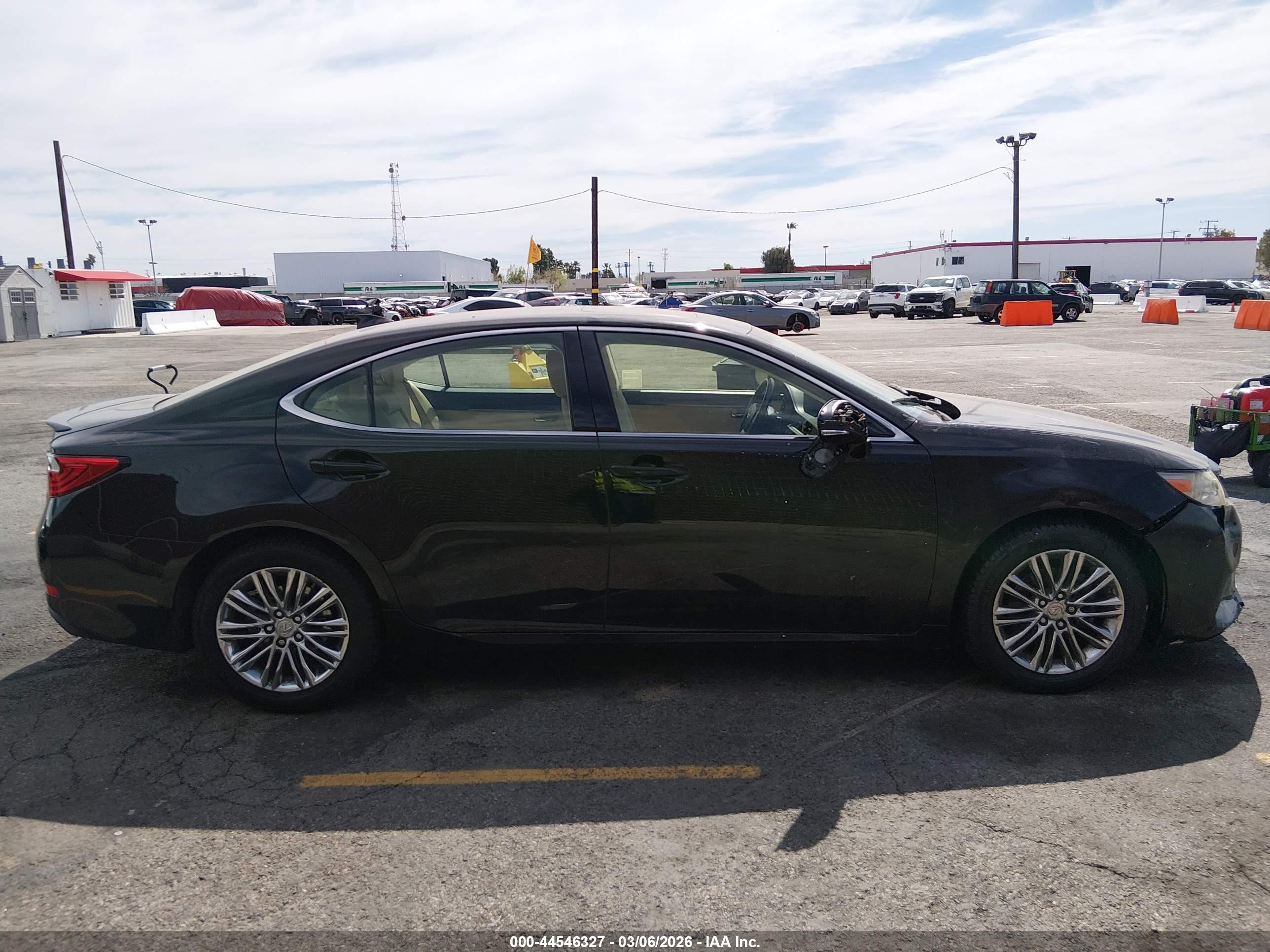 2015 Lexus Es 350   Black vin: JTHBK1GG9F2158974