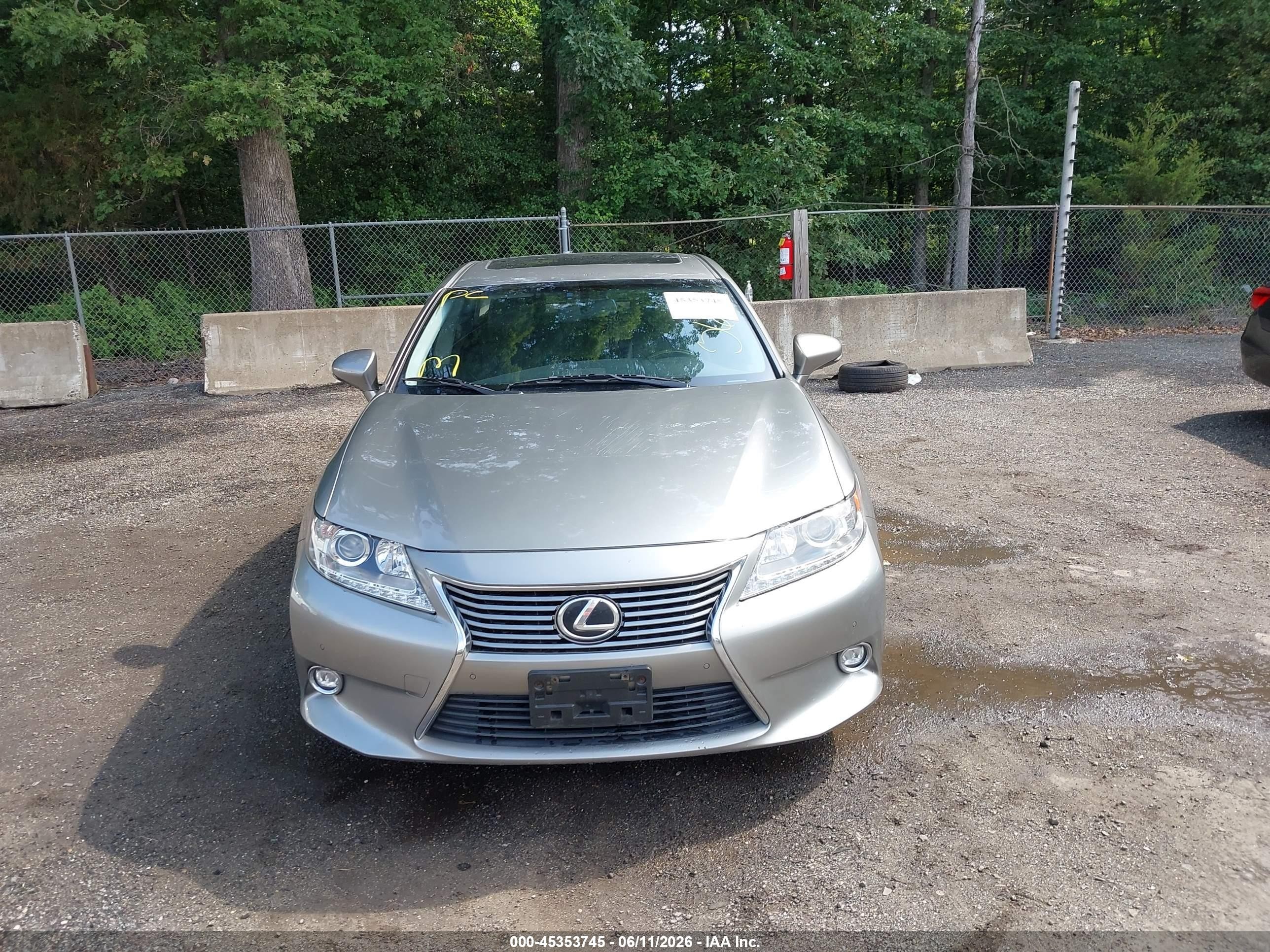 2015 Lexus Es 350   Gold vin: JTHBK1GG9F2165830