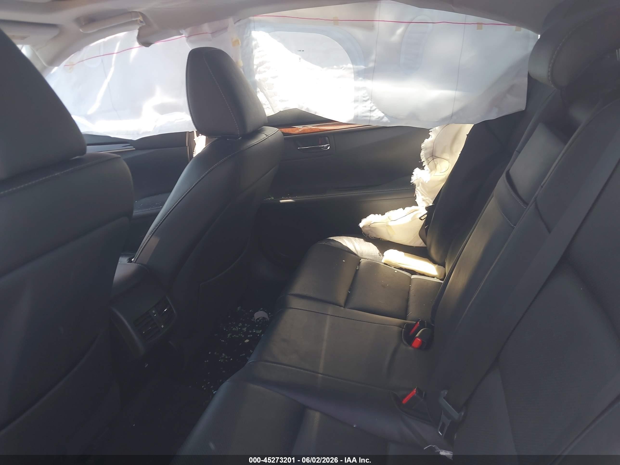 2015 Lexus Es 350   White vin: JTHBK1GG9F2174625