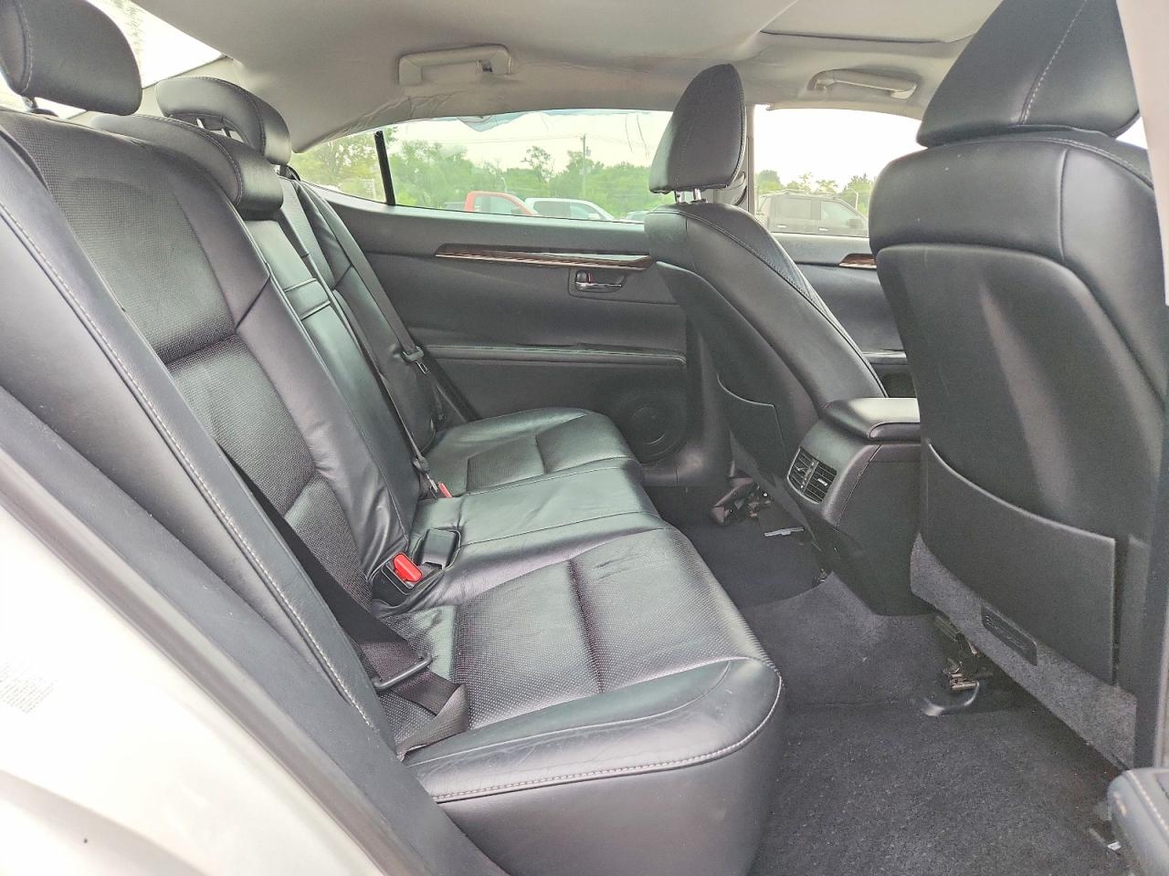 2013 Lexus Es 350 White vin: JTHBK1GGXD2019126