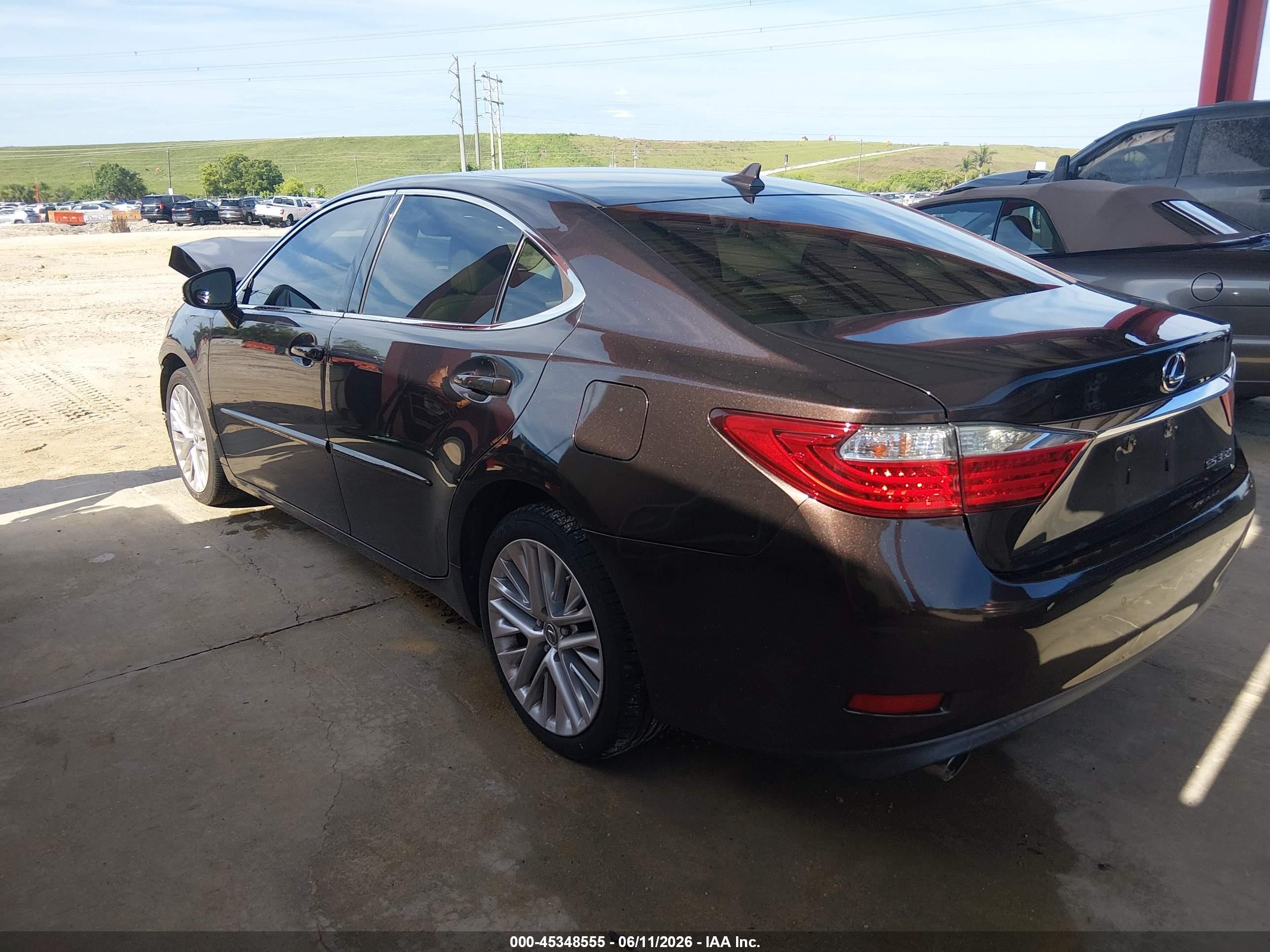 2013 Lexus Es 350   Brown vin: JTHBK1GGXD2036041