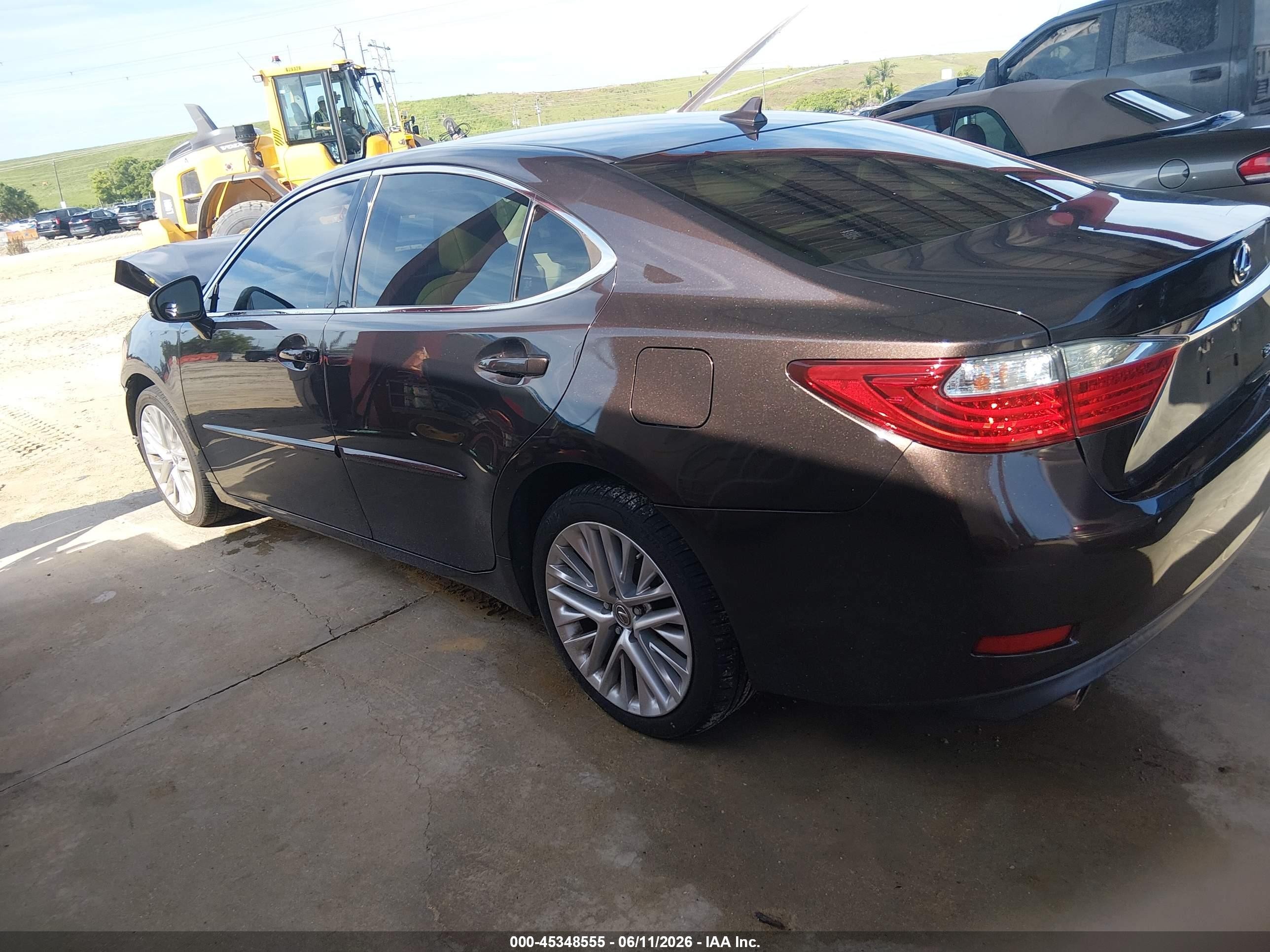 2013 Lexus Es 350   Brown vin: JTHBK1GGXD2036041