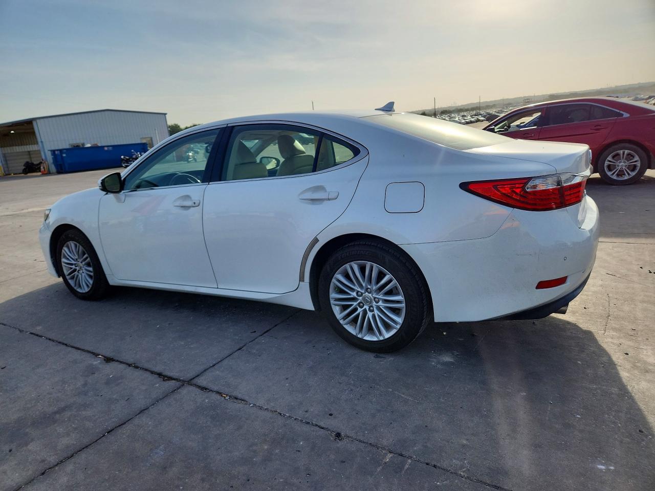 2013 Lexus Es 350 White vin: JTHBK1GGXD2037738