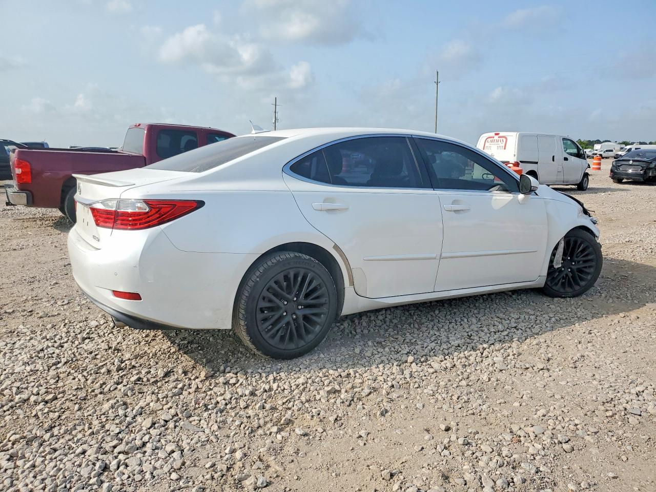 2013 Lexus Es 350 White vin: JTHBK1GGXD2046990