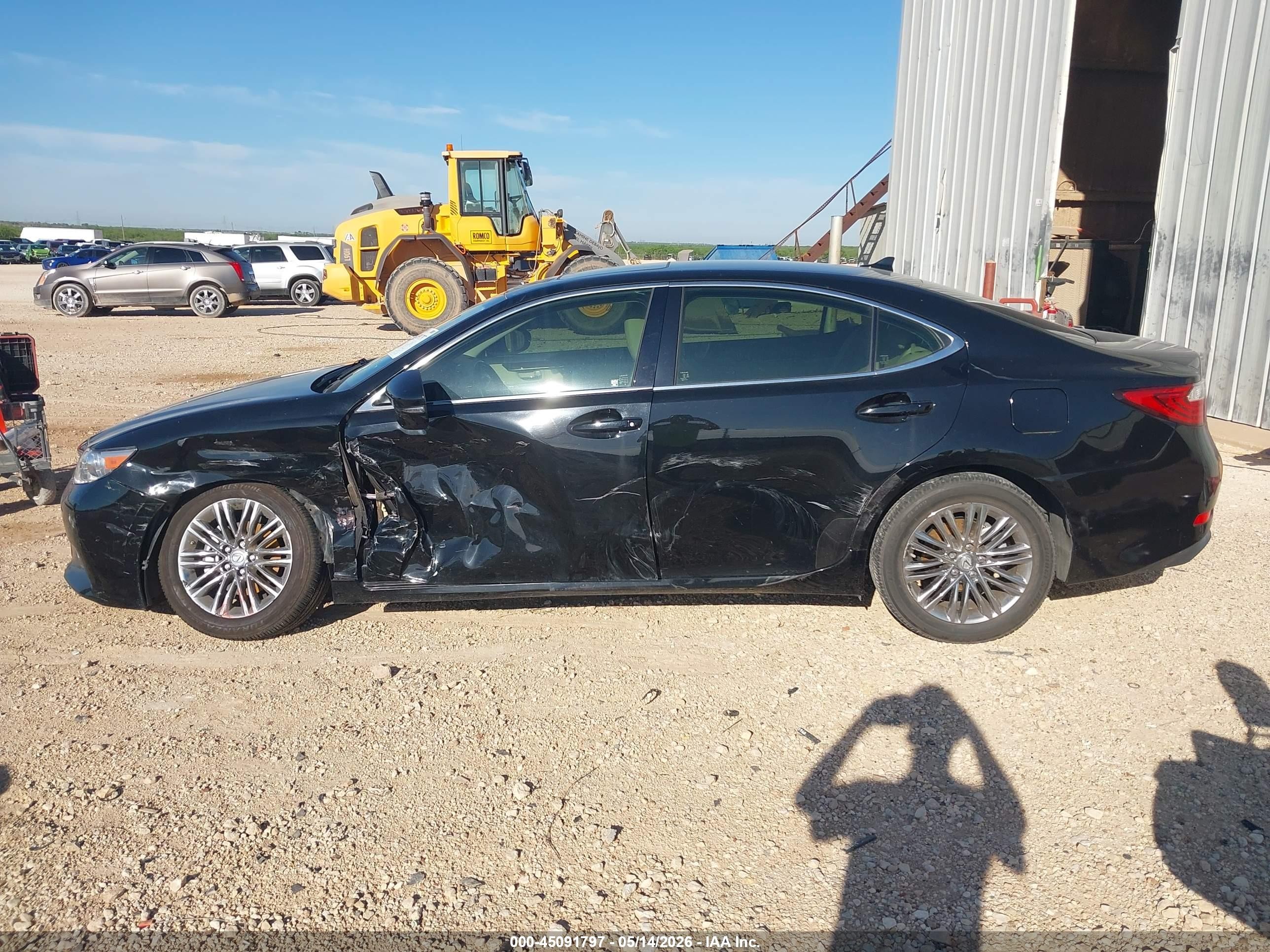 2014 Lexus Es 350   Black vin: JTHBK1GGXE2091333