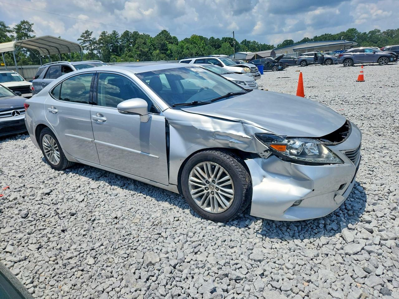 2014 Lexus Es 350 Silver vin: JTHBK1GGXE2096936