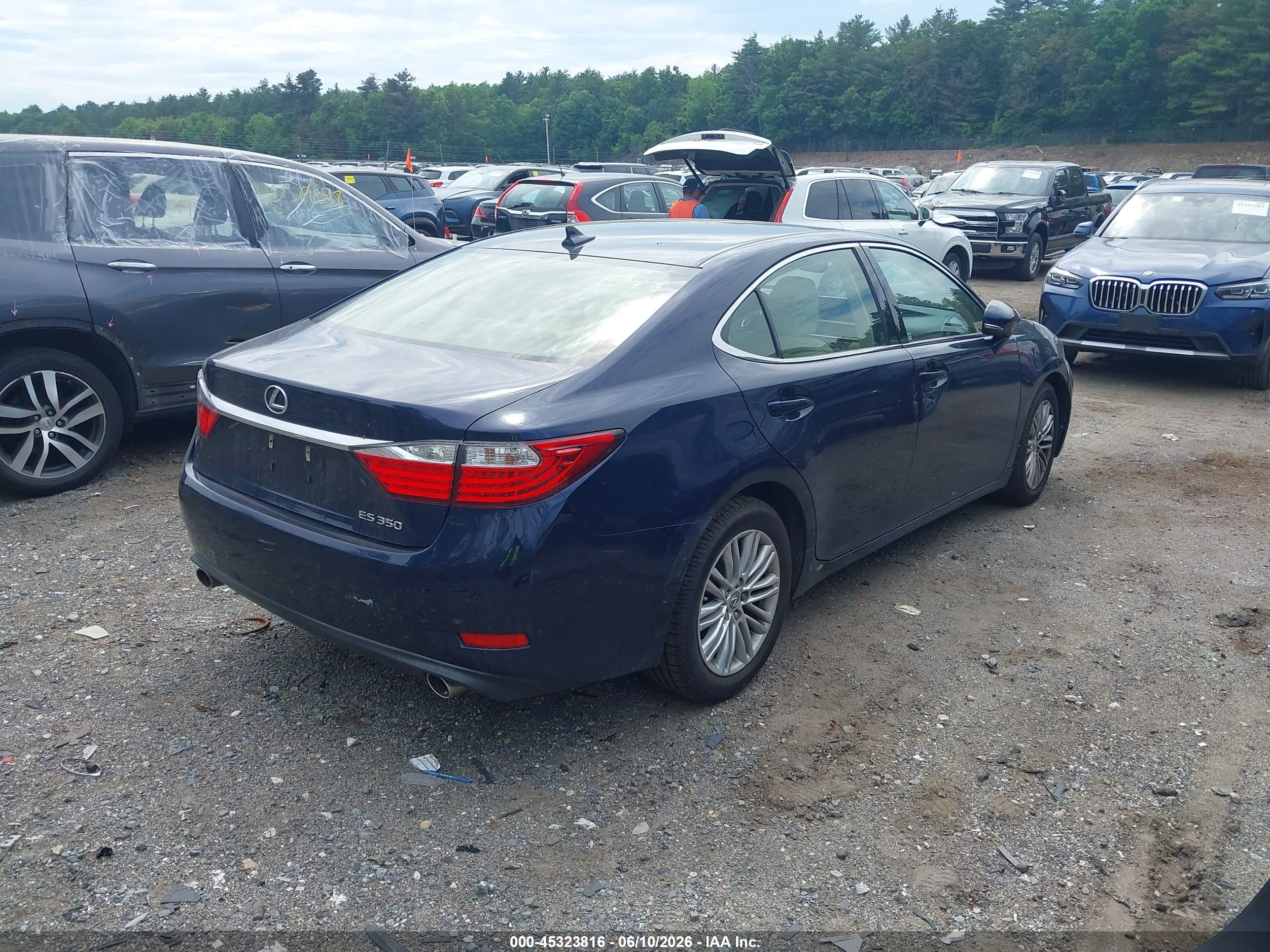 2014 Lexus Es 350 Dark Blue vin: JTHBK1GGXE2103609