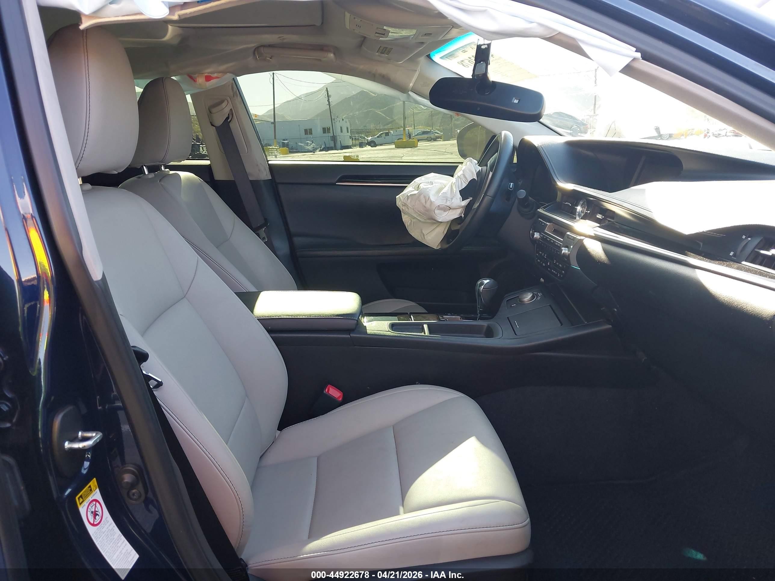 2014 Lexus Es 350 Blue vin: JTHBK1GGXE2109913