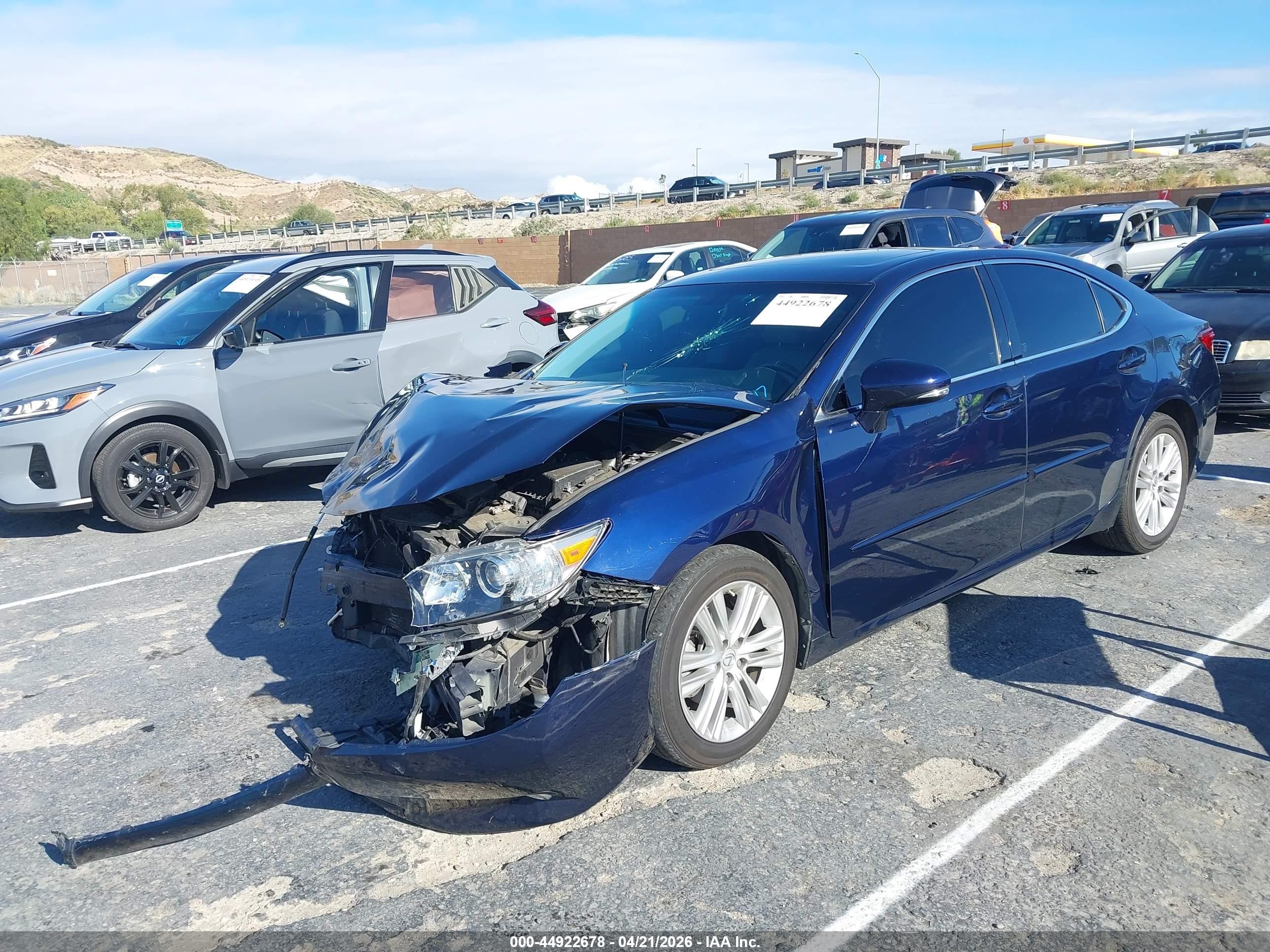 2014 Lexus Es 350 Blue vin: JTHBK1GGXE2109913