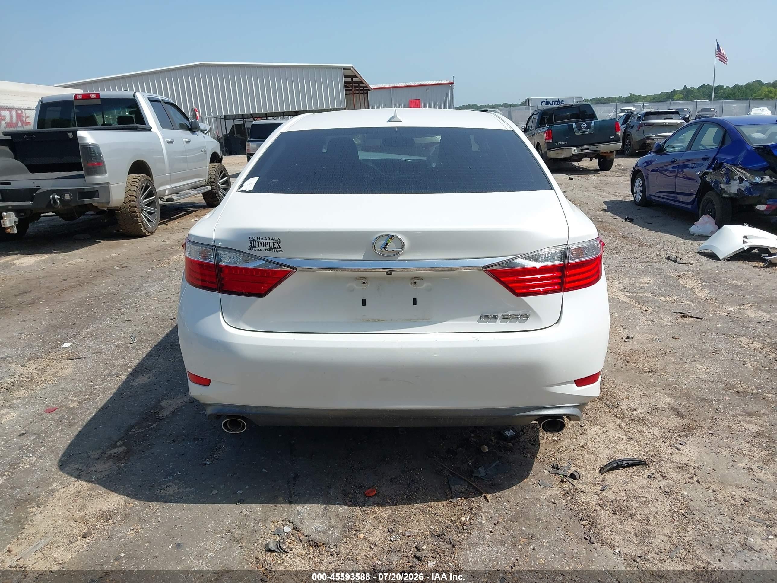 2014 Lexus Es 350 White vin: JTHBK1GGXE2113072