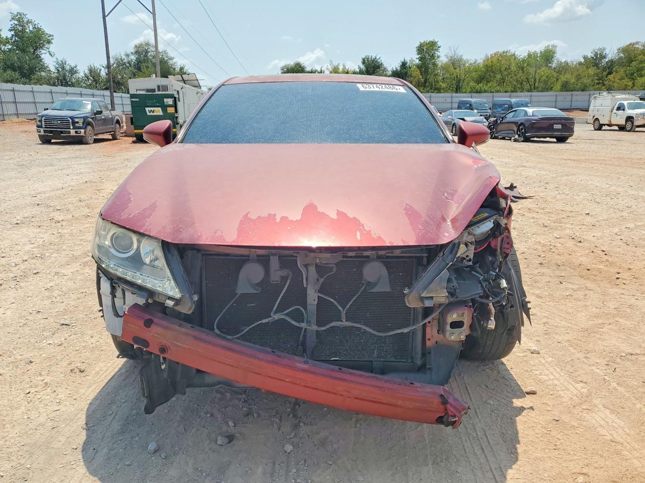 2014 Lexus Es 350 Red vin: JTHBK1GGXE2134410