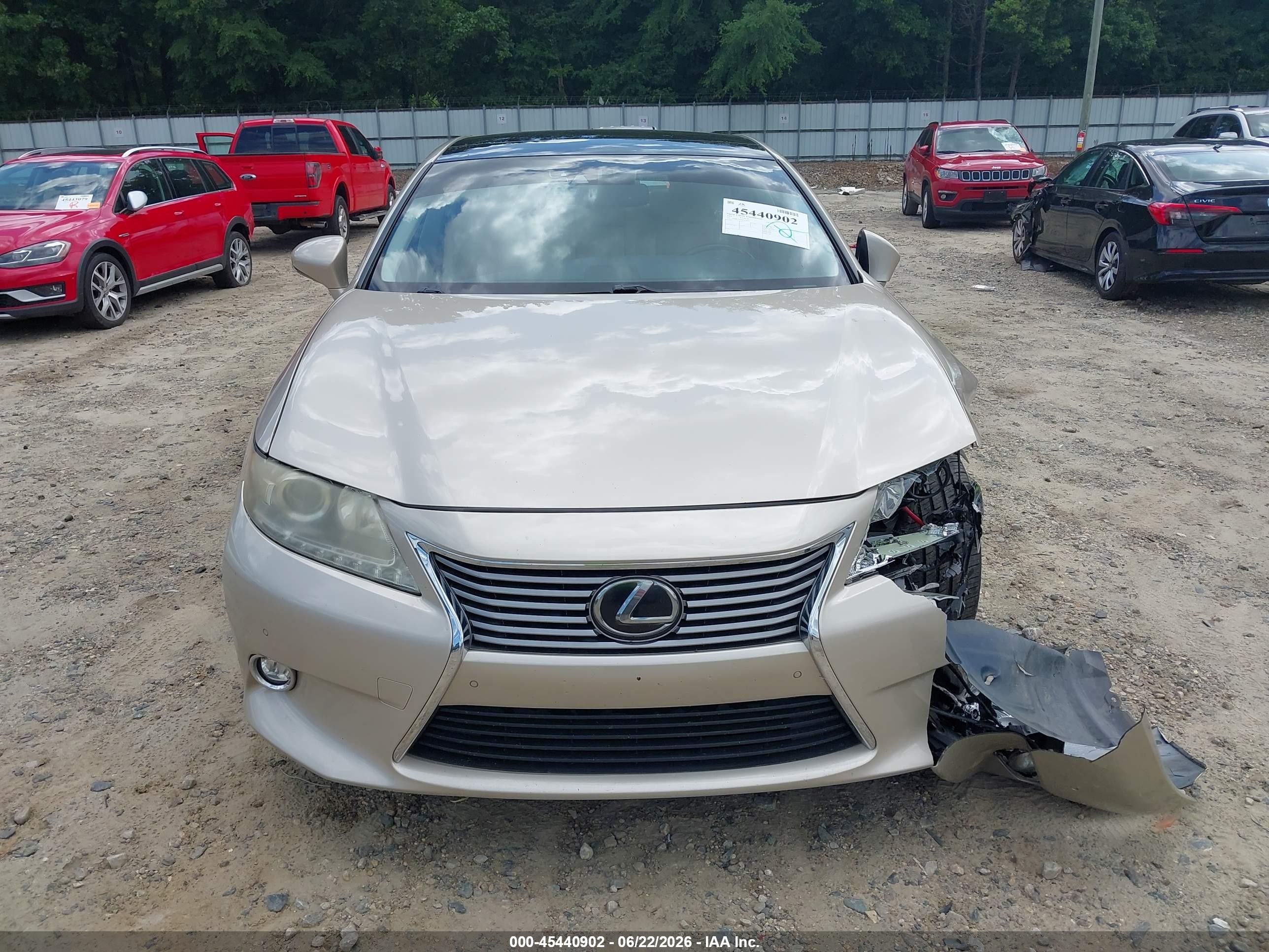 2015 Lexus Es 350   Gold vin: JTHBK1GGXF2151953