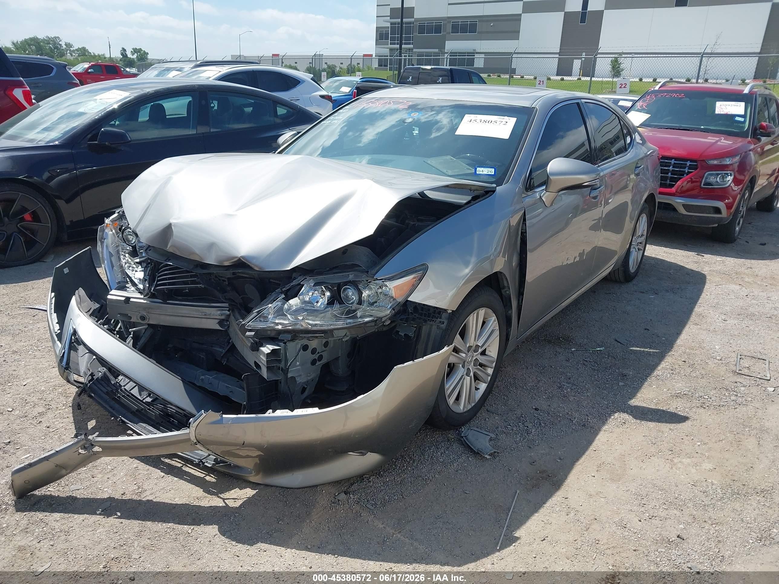 2015 Lexus Es 350   Silver vin: JTHBK1GGXF2160992