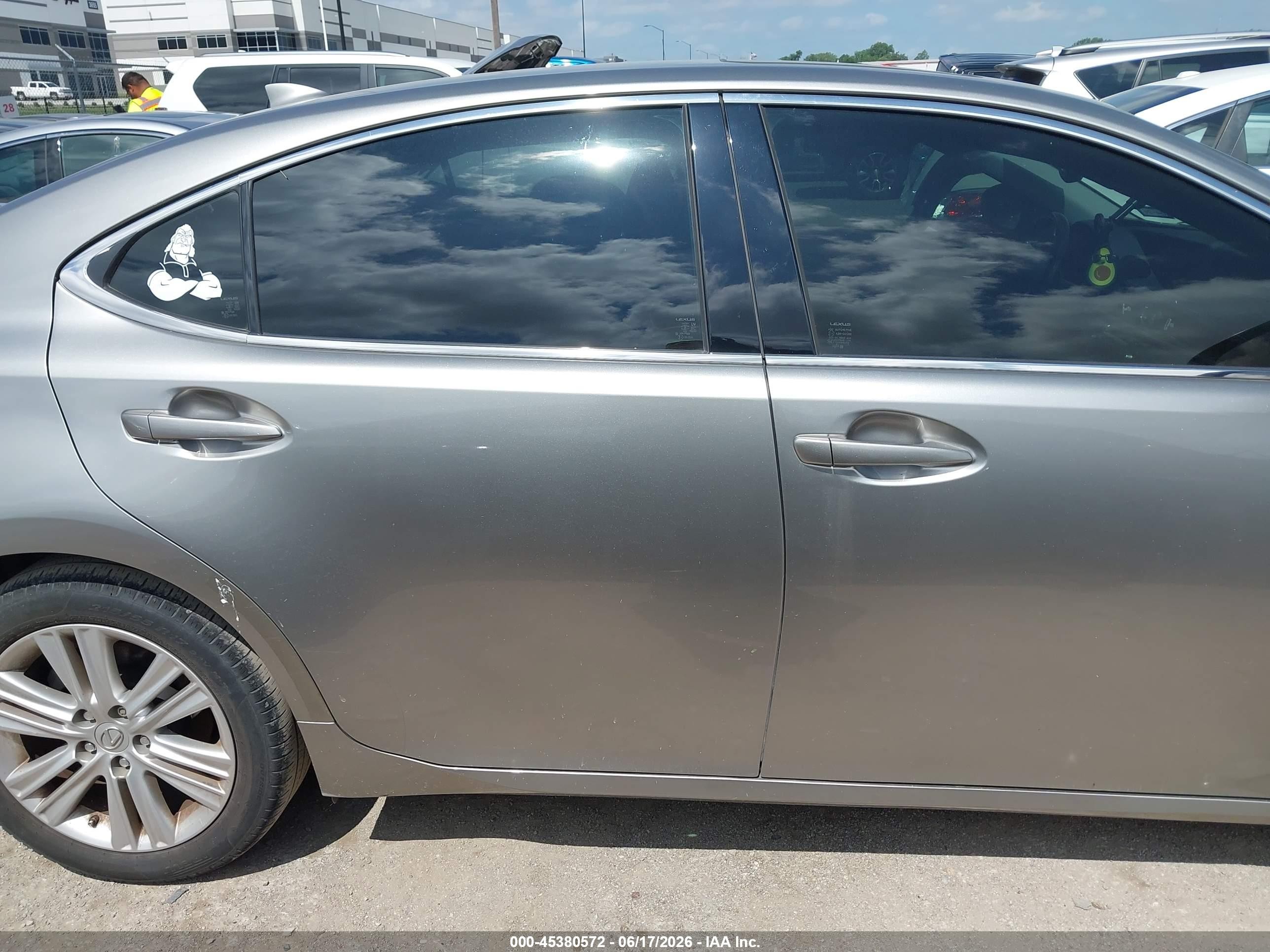 2015 Lexus Es 350   Silver vin: JTHBK1GGXF2160992