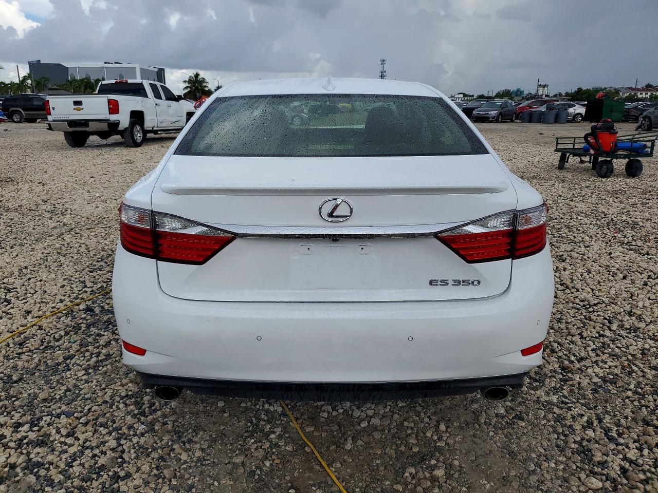 2015 Lexus Es 350 White vin: JTHBK1GGXF2165559