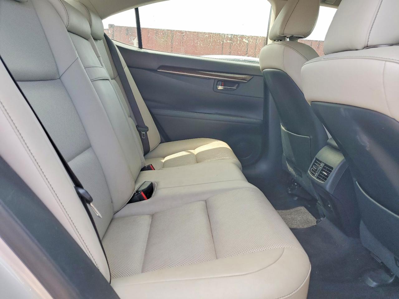 2015 Lexus Es 350 Silver vin: JTHBK1GGXF2171877