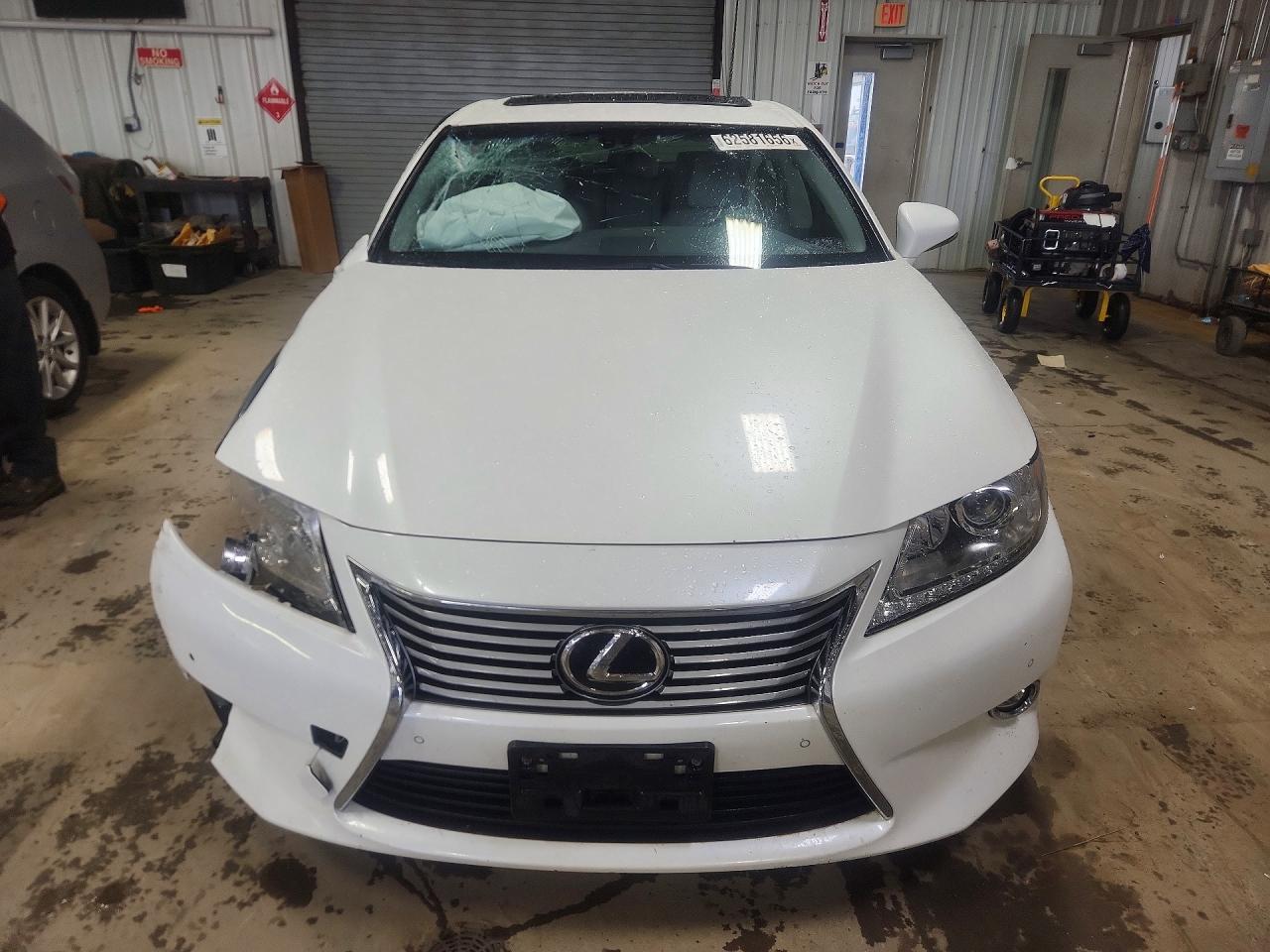 2015 Lexus Es 350 White vin: JTHBK1GGXF2184516