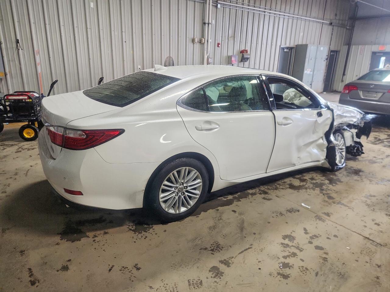 2015 Lexus Es 350 White vin: JTHBK1GGXF2184516