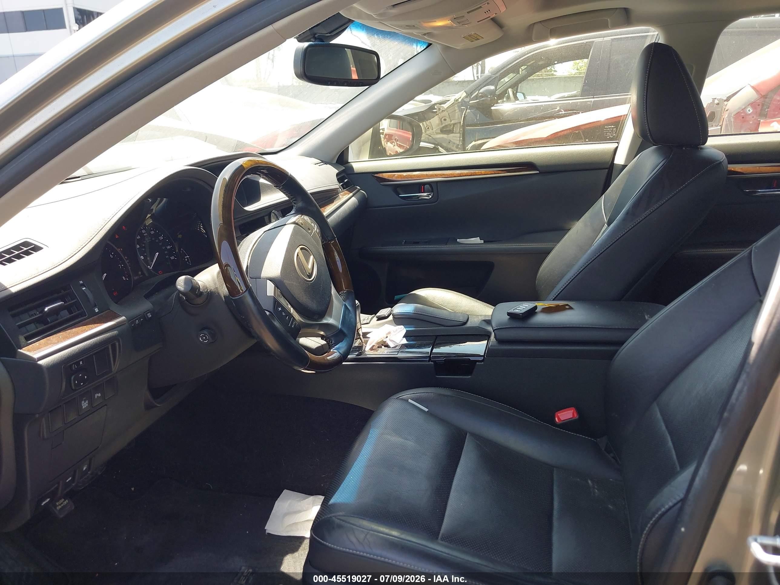 2015 Lexus Es 350   Silver vin: JTHBK1GGXF2188243