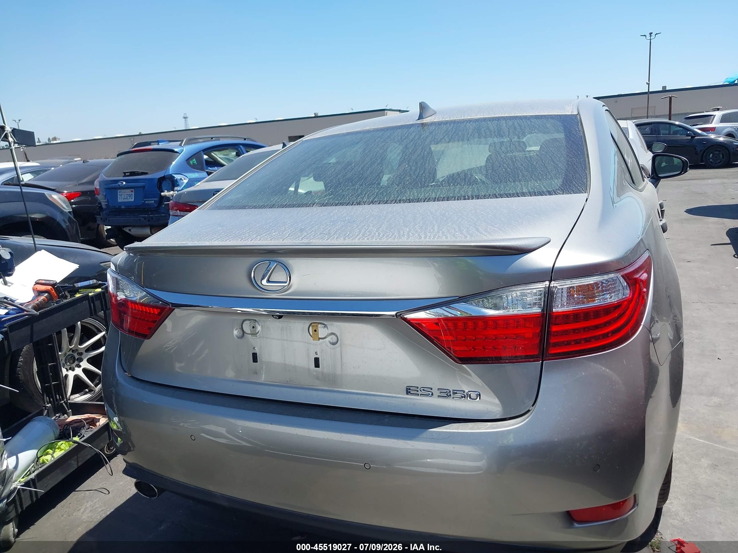 2015 Lexus Es 350   Silver vin: JTHBK1GGXF2188243