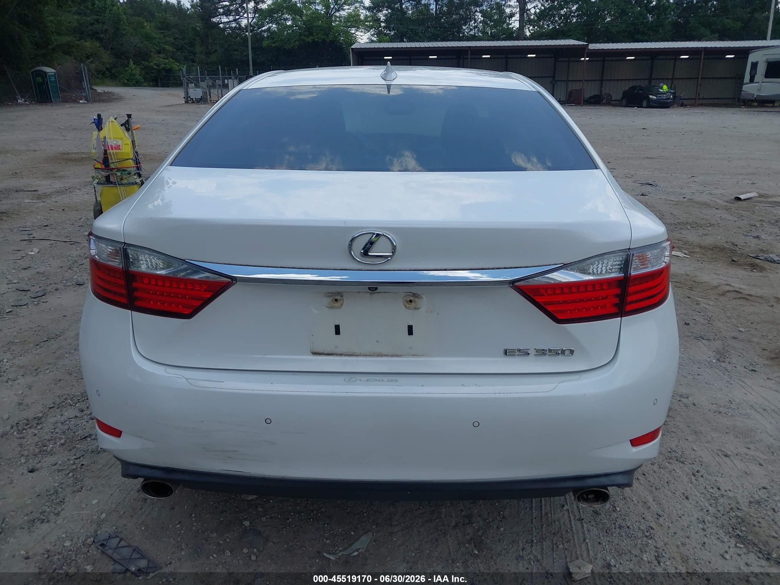 2015 Lexus Es 350   White vin: JTHBK1GGXF2203663