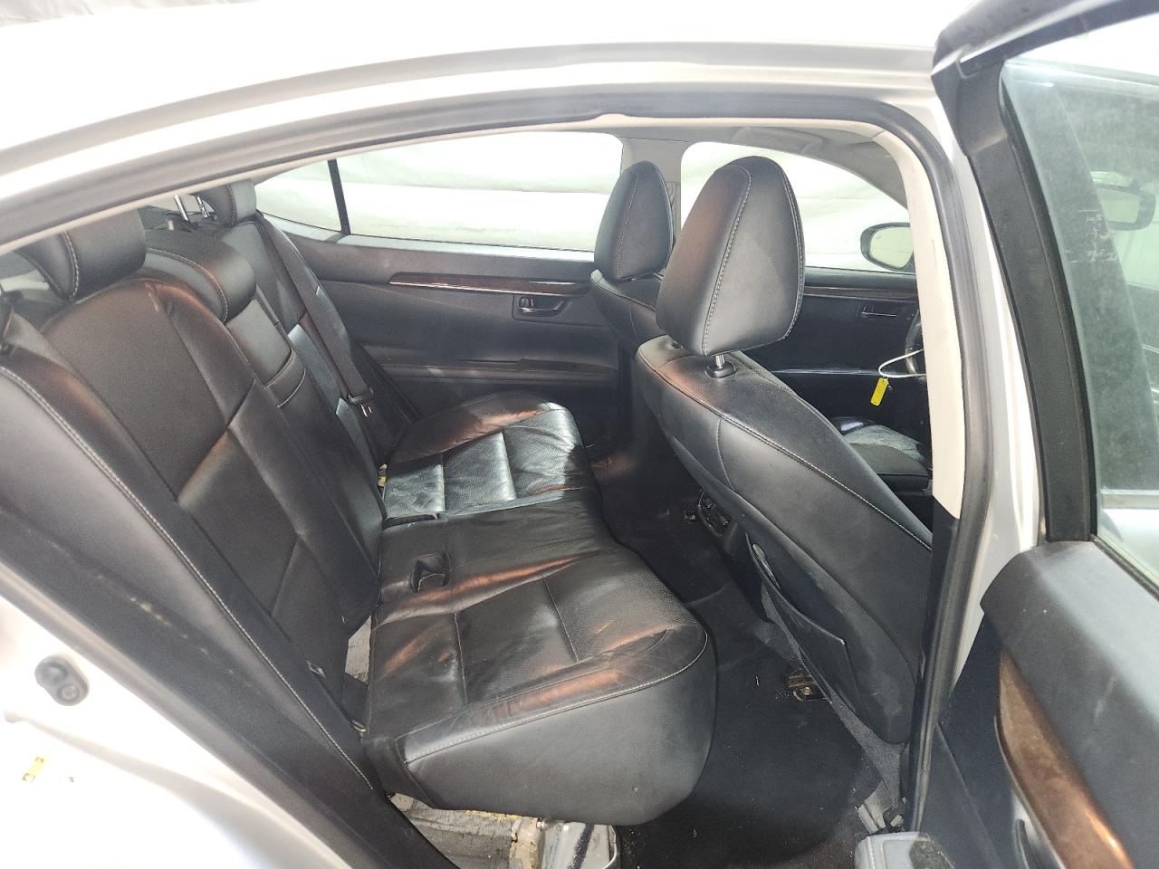 2015 Lexus Es 350 Silver vin: JTHBK1GGXF2207244 Damage: Right Rear Seat, Misaligned, Repair Required