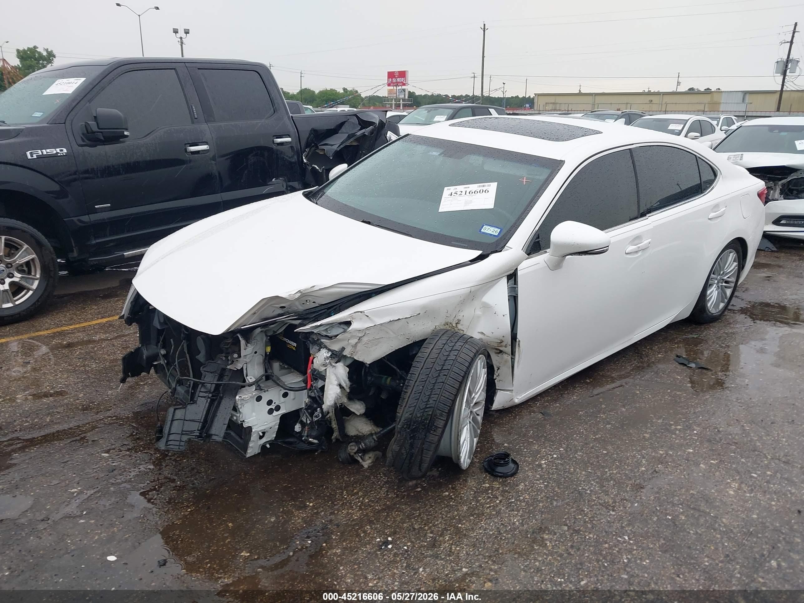 2015 Lexus Es 350   White vin: JTHBK1GGXF2207597