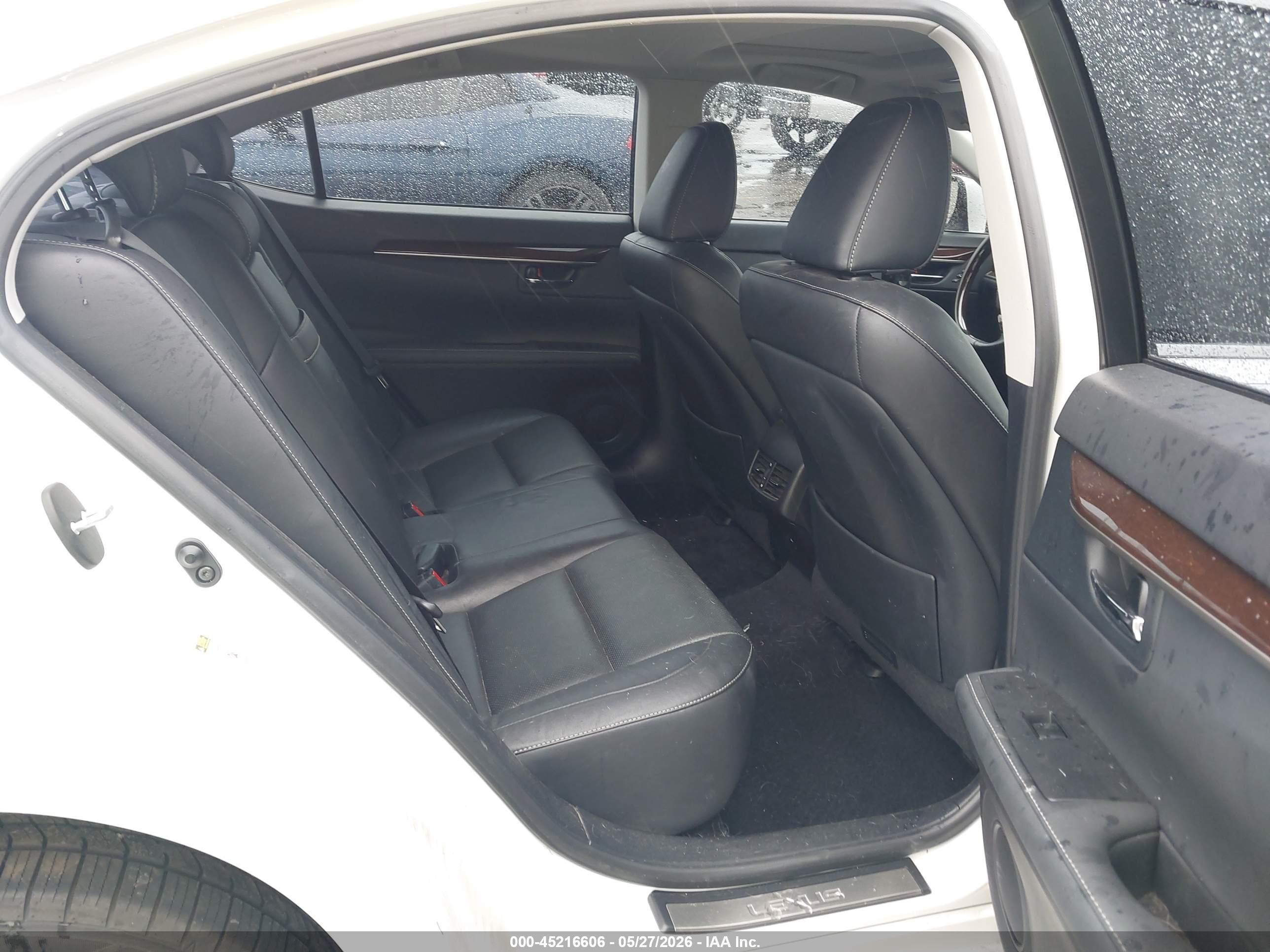 2015 Lexus Es 350   White vin: JTHBK1GGXF2207597