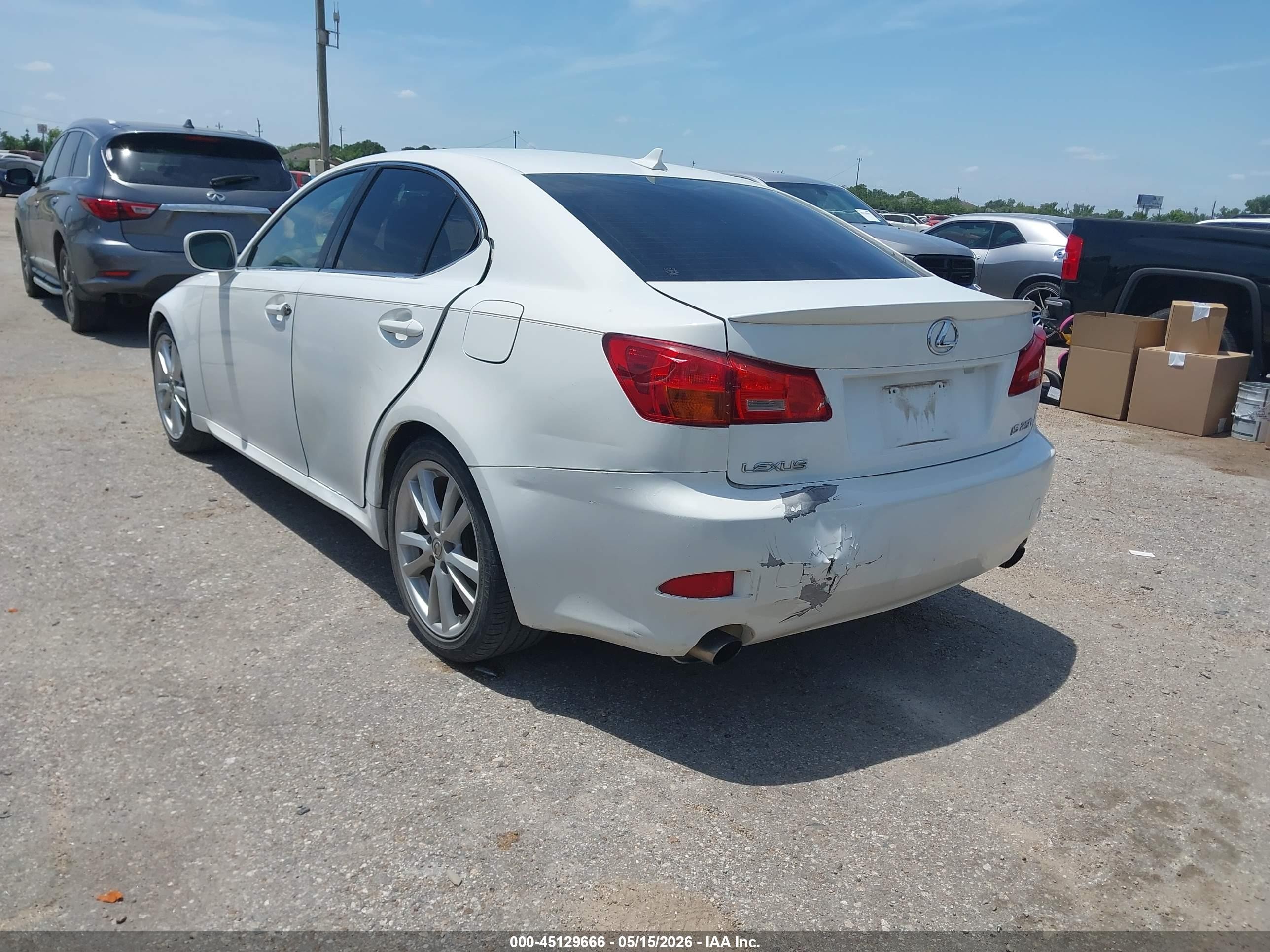 2007 Lexus Is 250   White vin: JTHBK262072049767