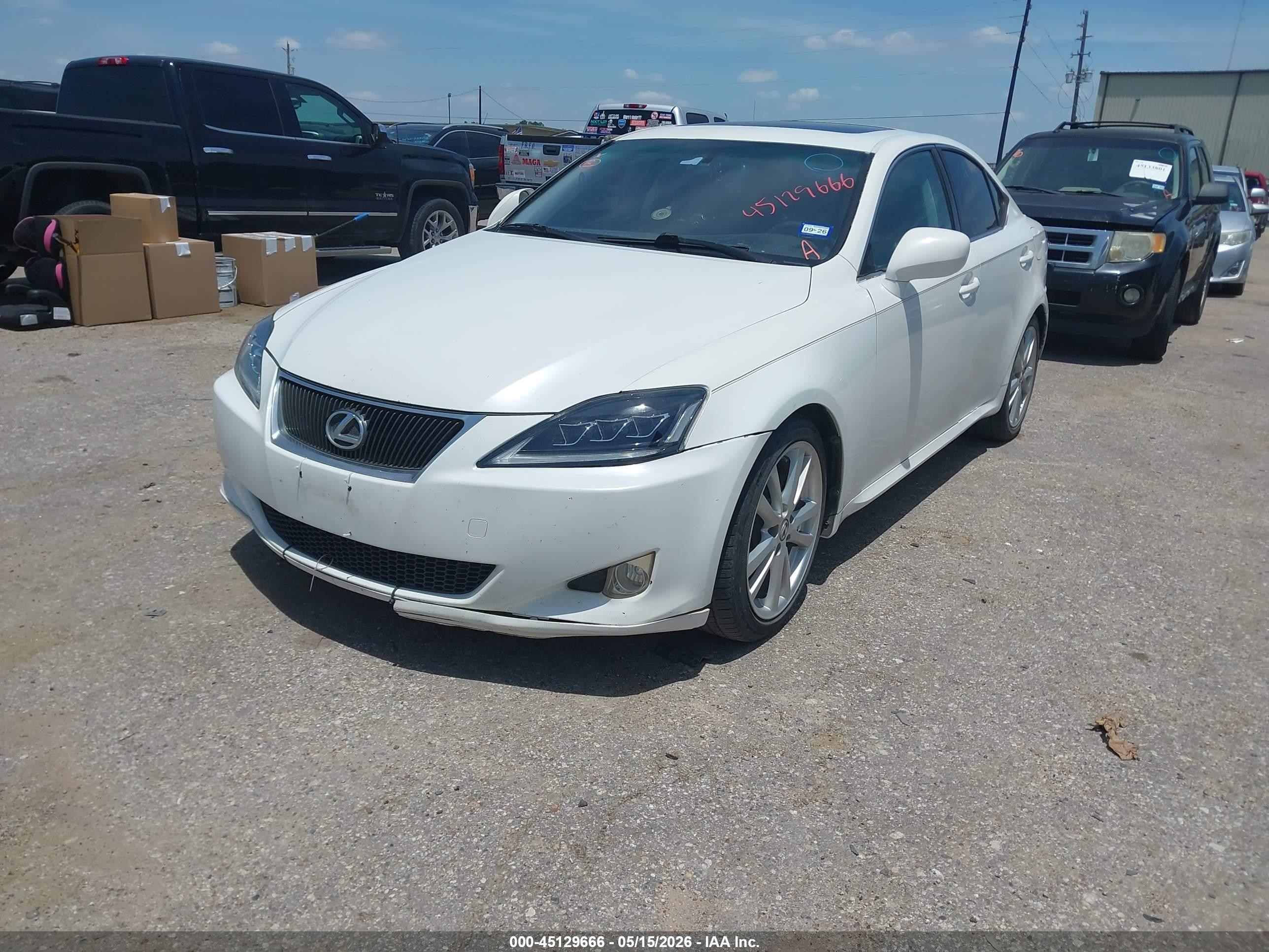 2007 Lexus Is 250   White vin: JTHBK262072049767