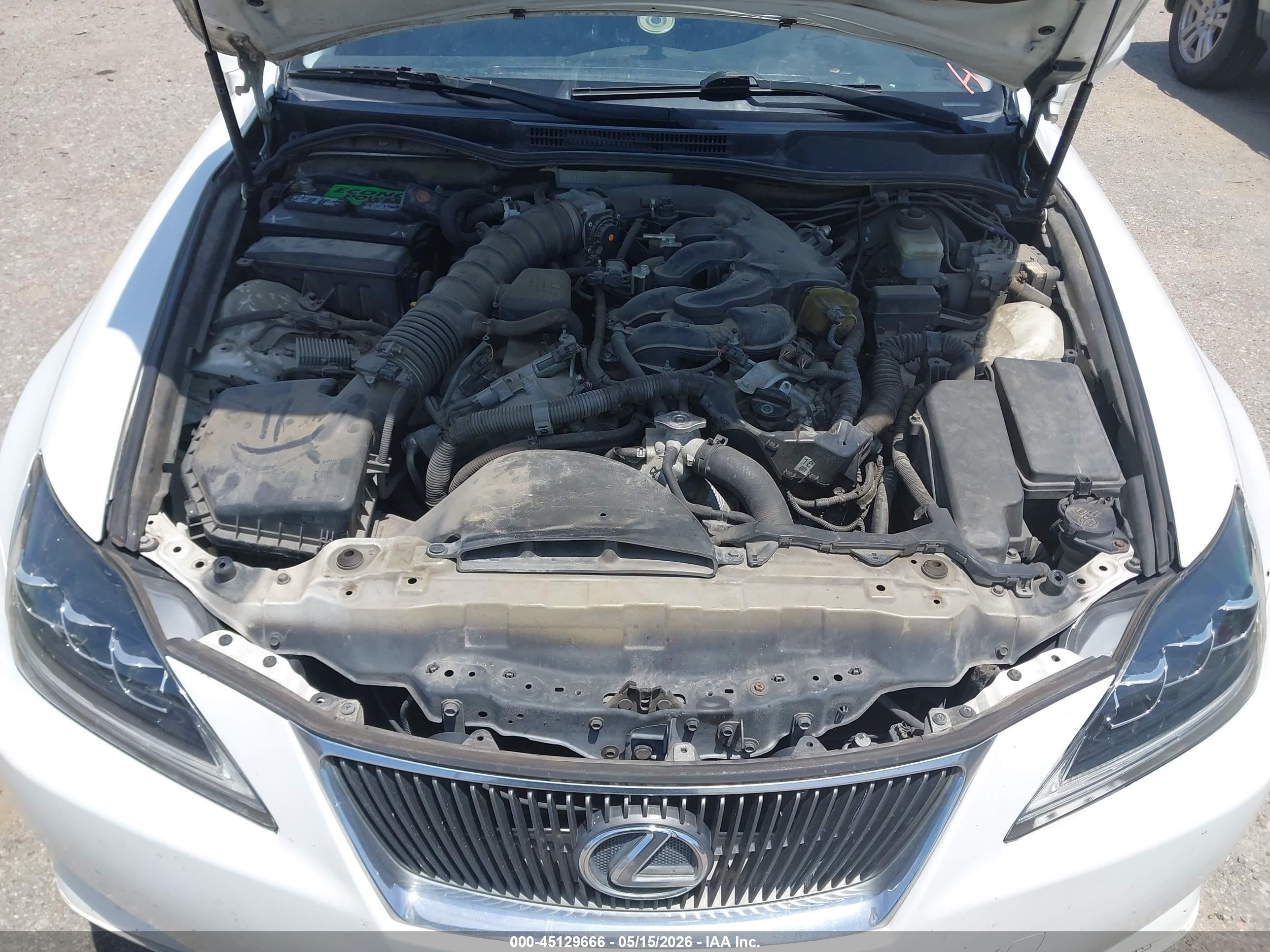 2007 Lexus Is 250   White vin: JTHBK262072049767