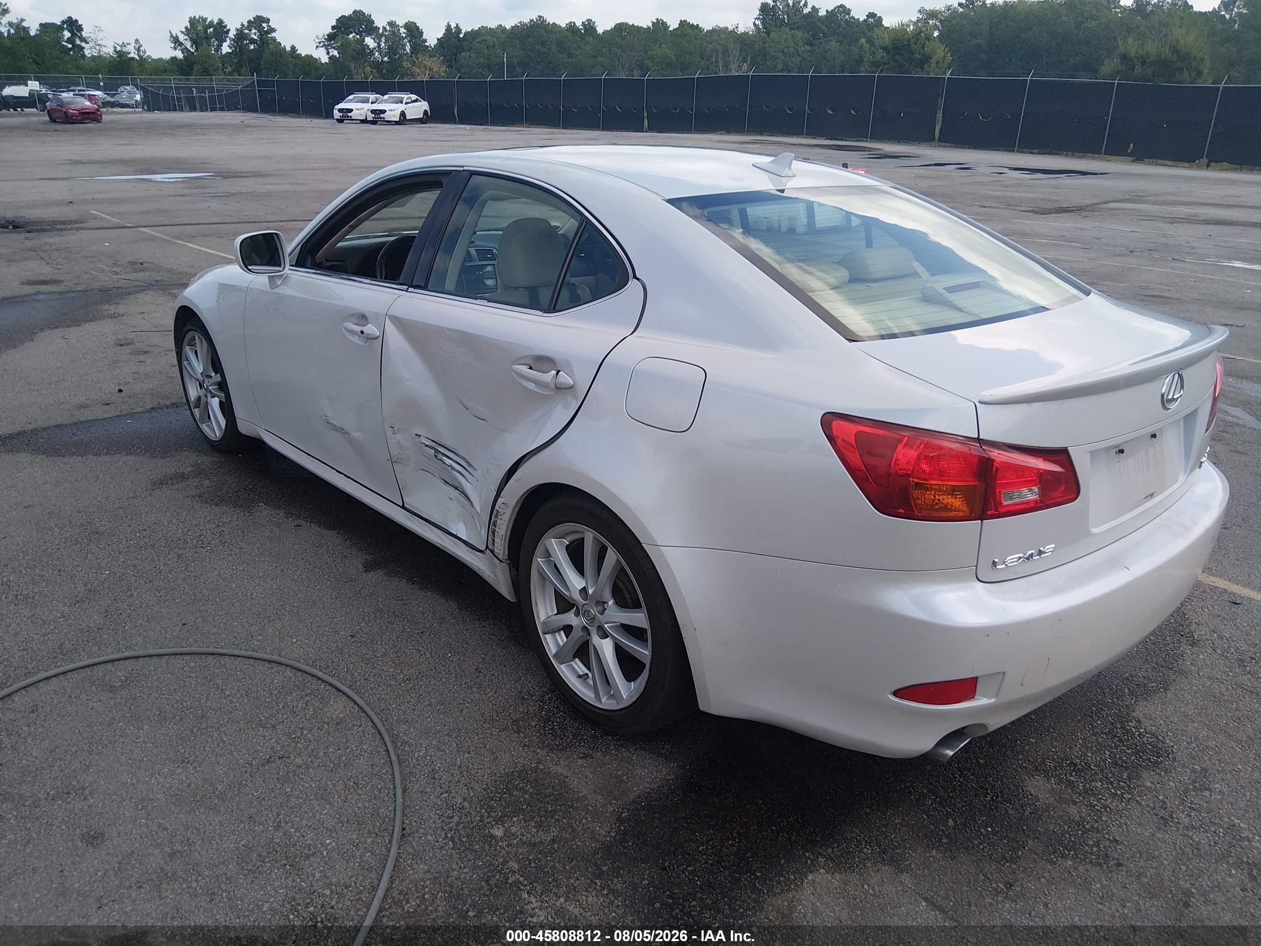 2007 Lexus Is 250   White vin: JTHBK262075040498