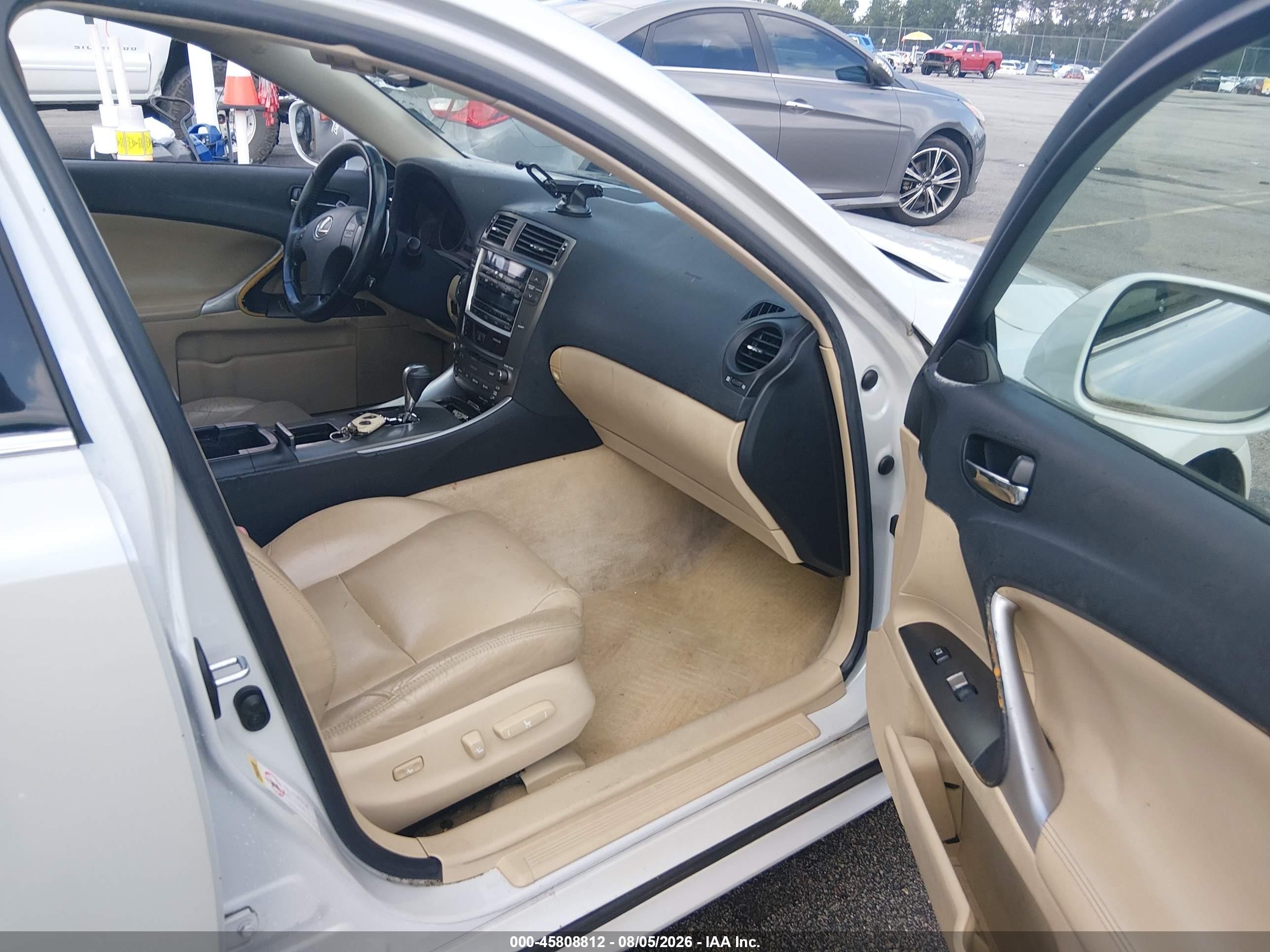2007 Lexus Is 250   White vin: JTHBK262075040498