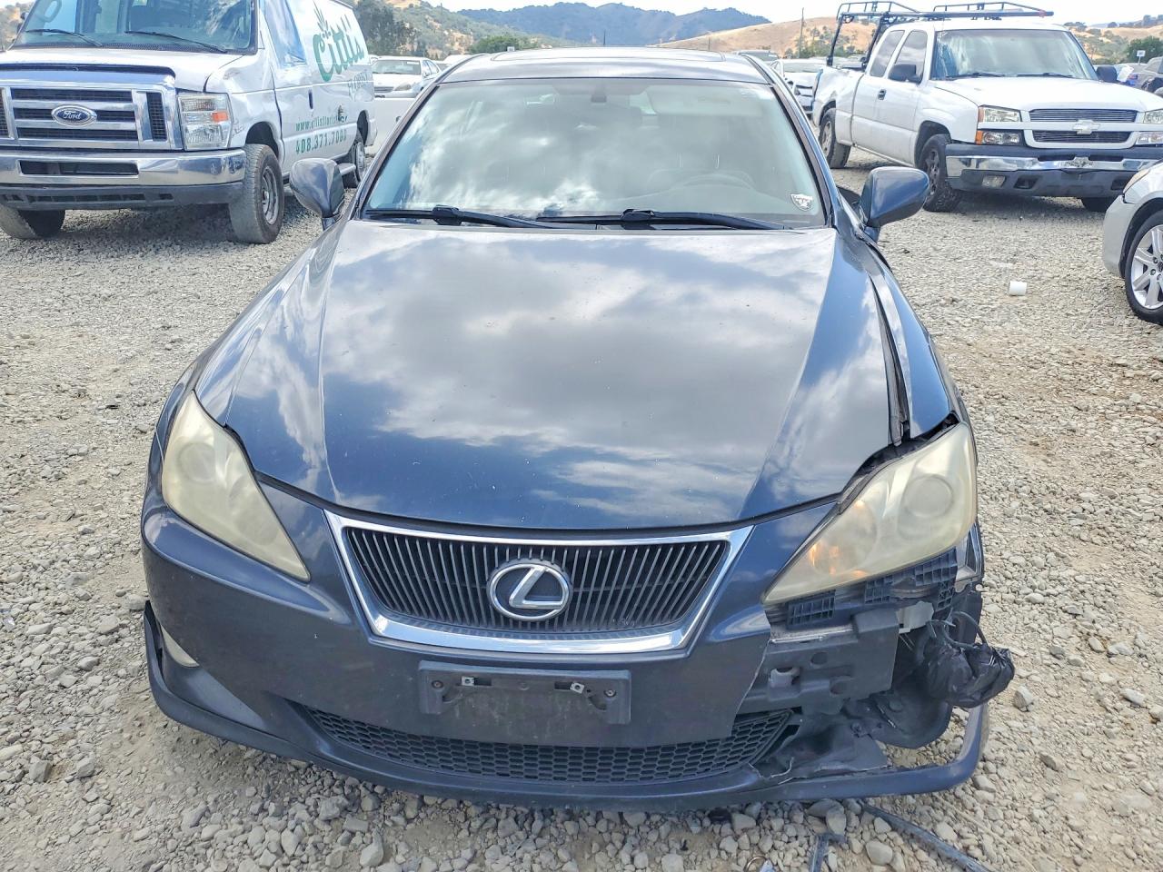 2008 Lexus Is250 Gray vin: JTHBK262082068353
