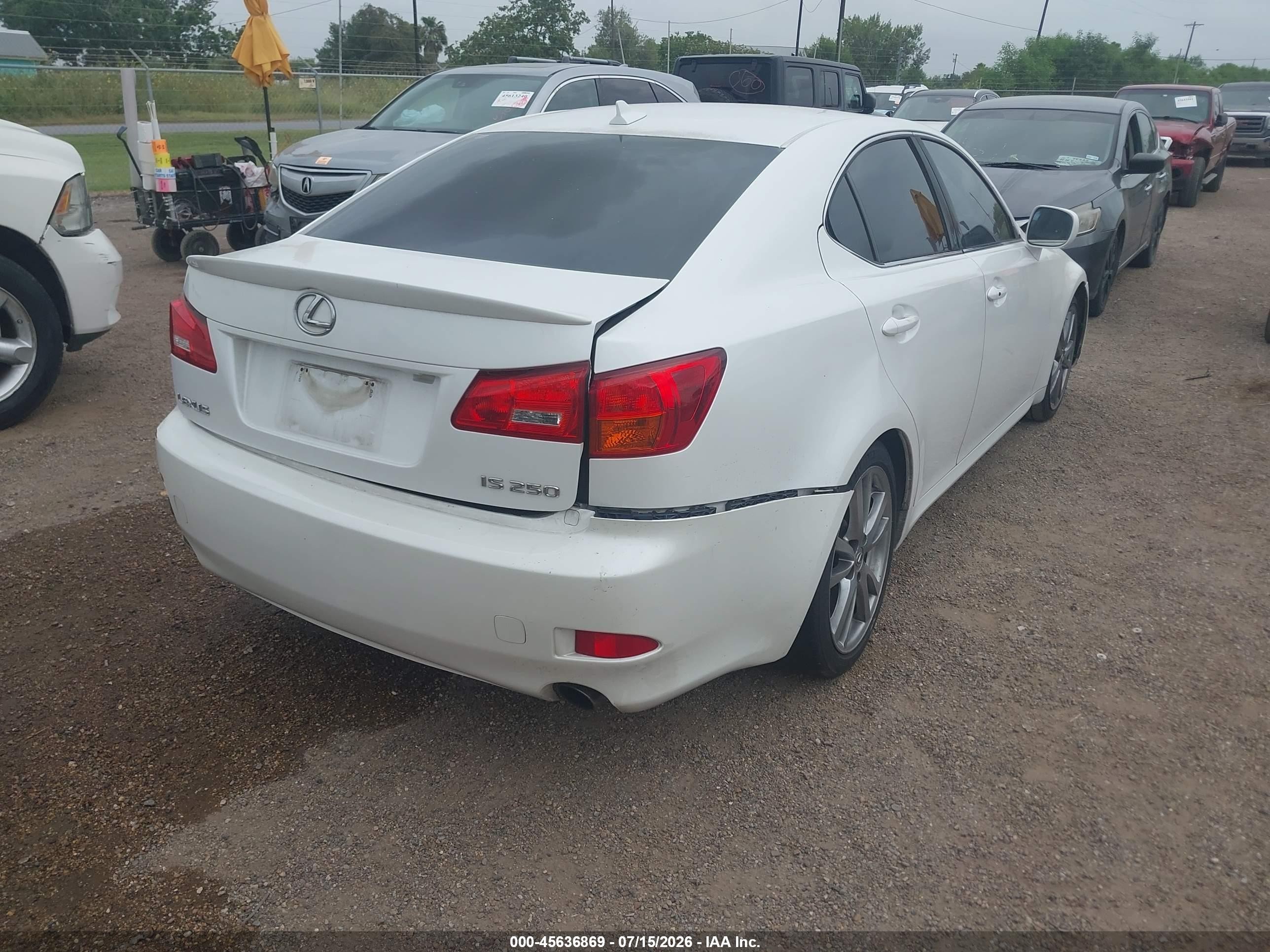 2008 Lexus Is 250   White vin: JTHBK262085076595
