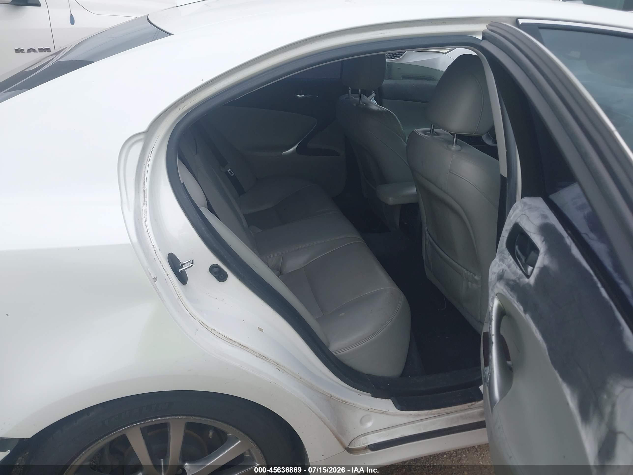 2008 Lexus Is 250   White vin: JTHBK262085076595
