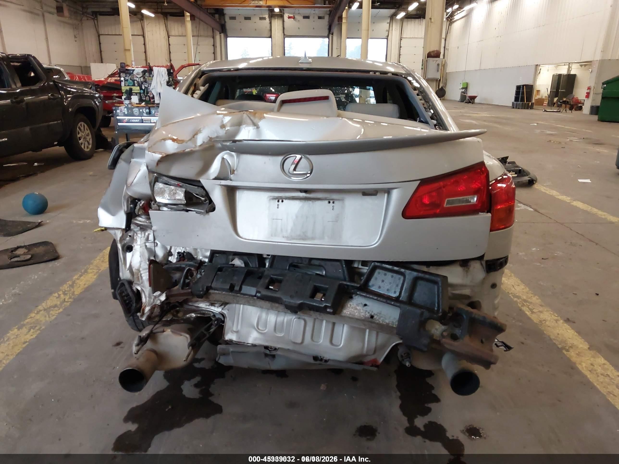 2008 Lexus Is 250   Silver vin: JTHBK262182079717