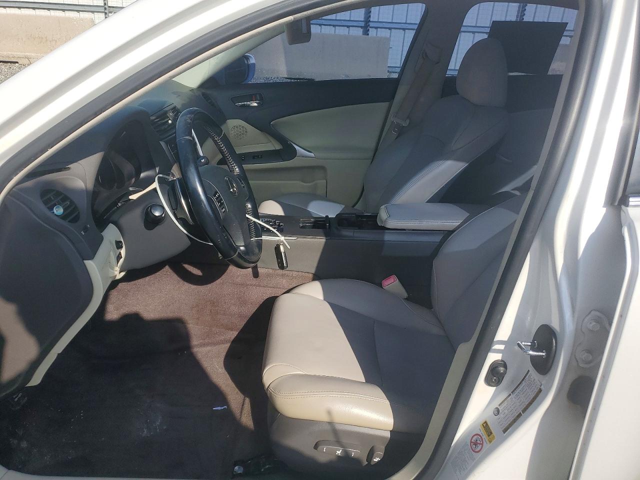 2009 Lexus Is 250 Base Белый vin: JTHBK262195091253