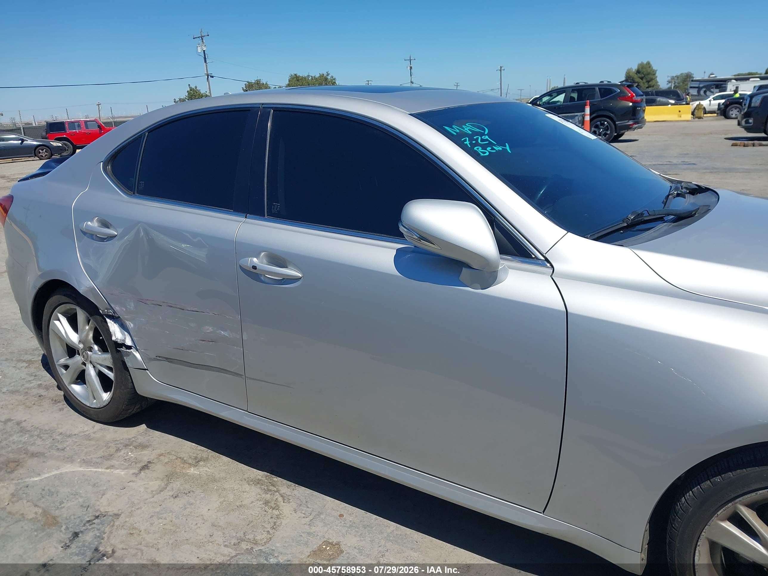 2009 Lexus Is 250   Silver vin: JTHBK262195102882