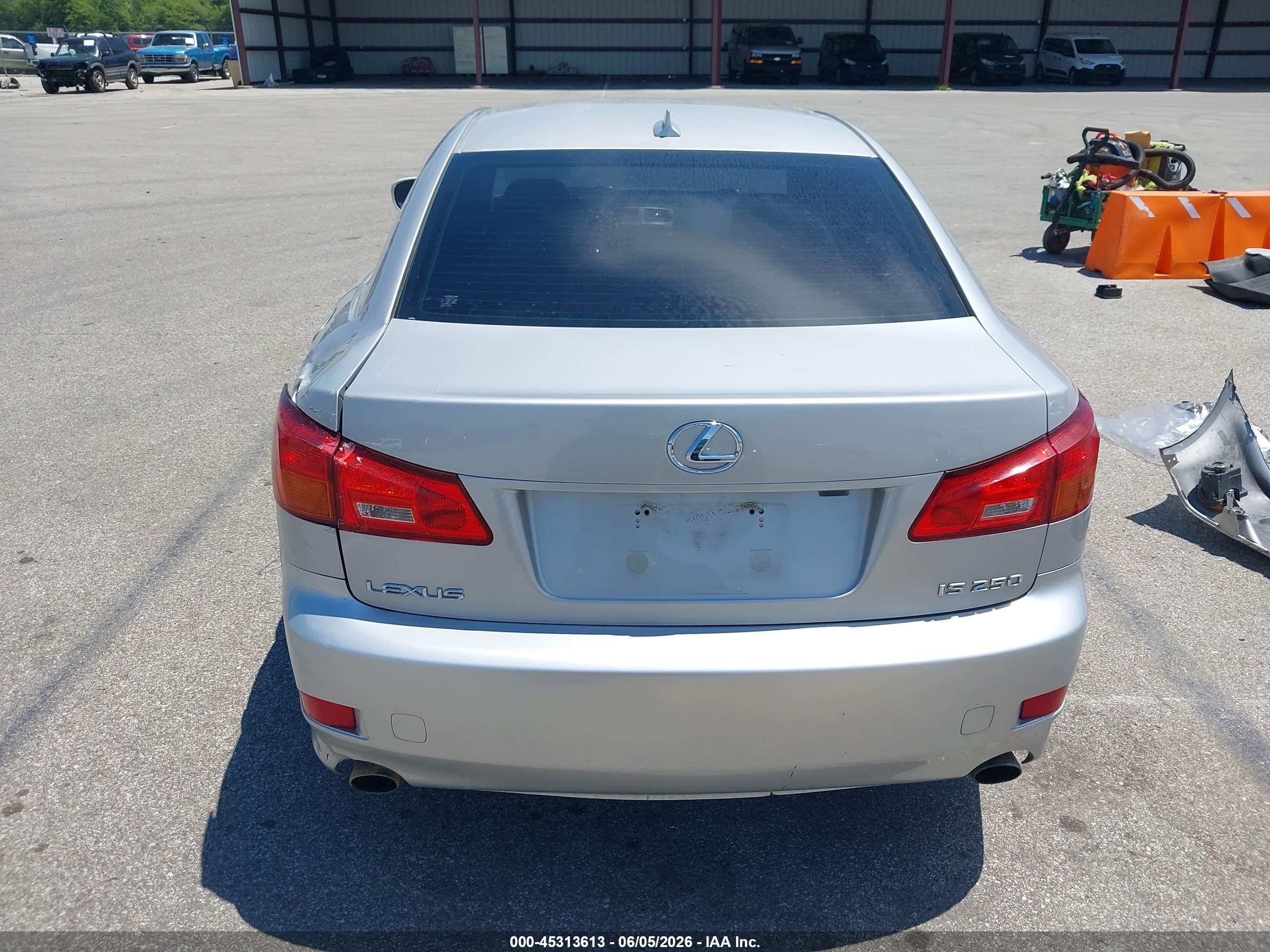 2007 Lexus Is 250   Silver vin: JTHBK262272042738