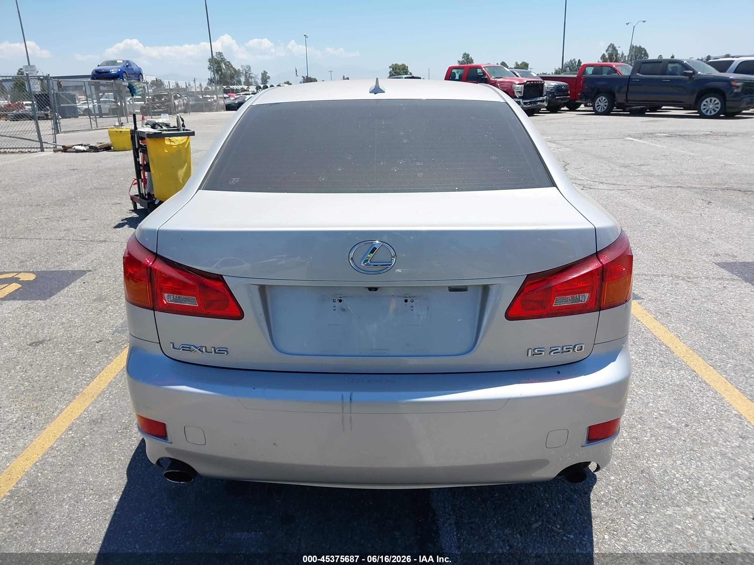 2007 Lexus Is 250   Silver vin: JTHBK262272045767