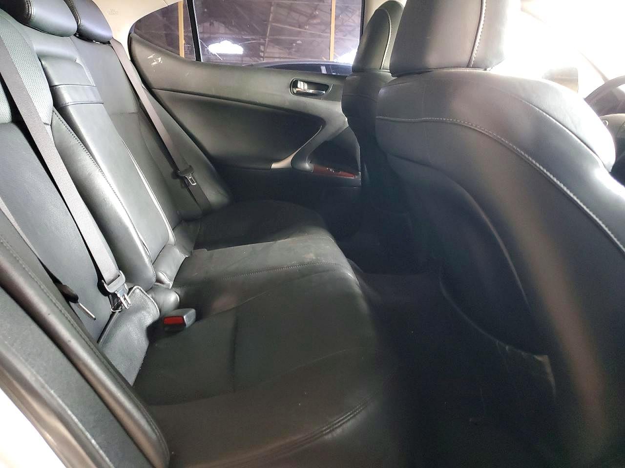 2007 Lexus Is 250 White vin: JTHBK262275029535