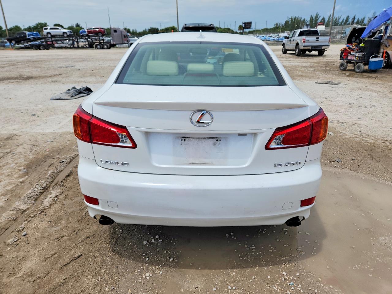 2009 Lexus Is 250 Base White vin: JTHBK262292089738
